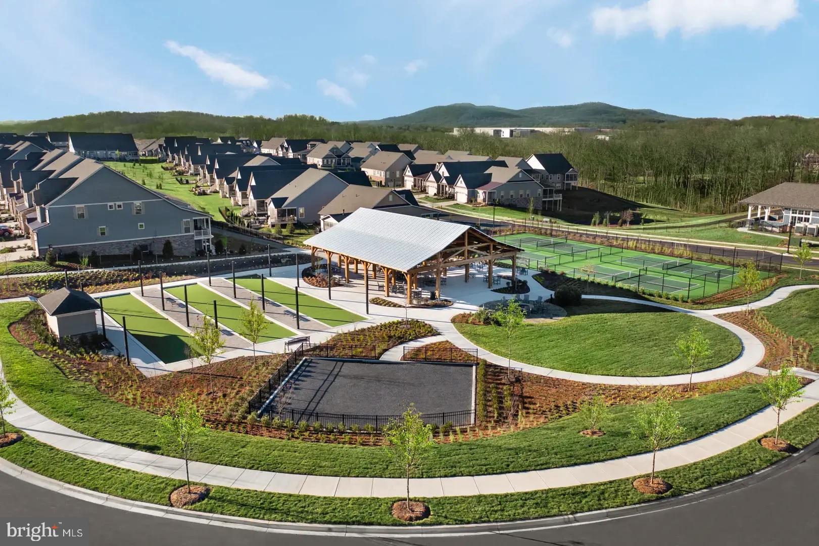 BLOOMFIELDS - Residential