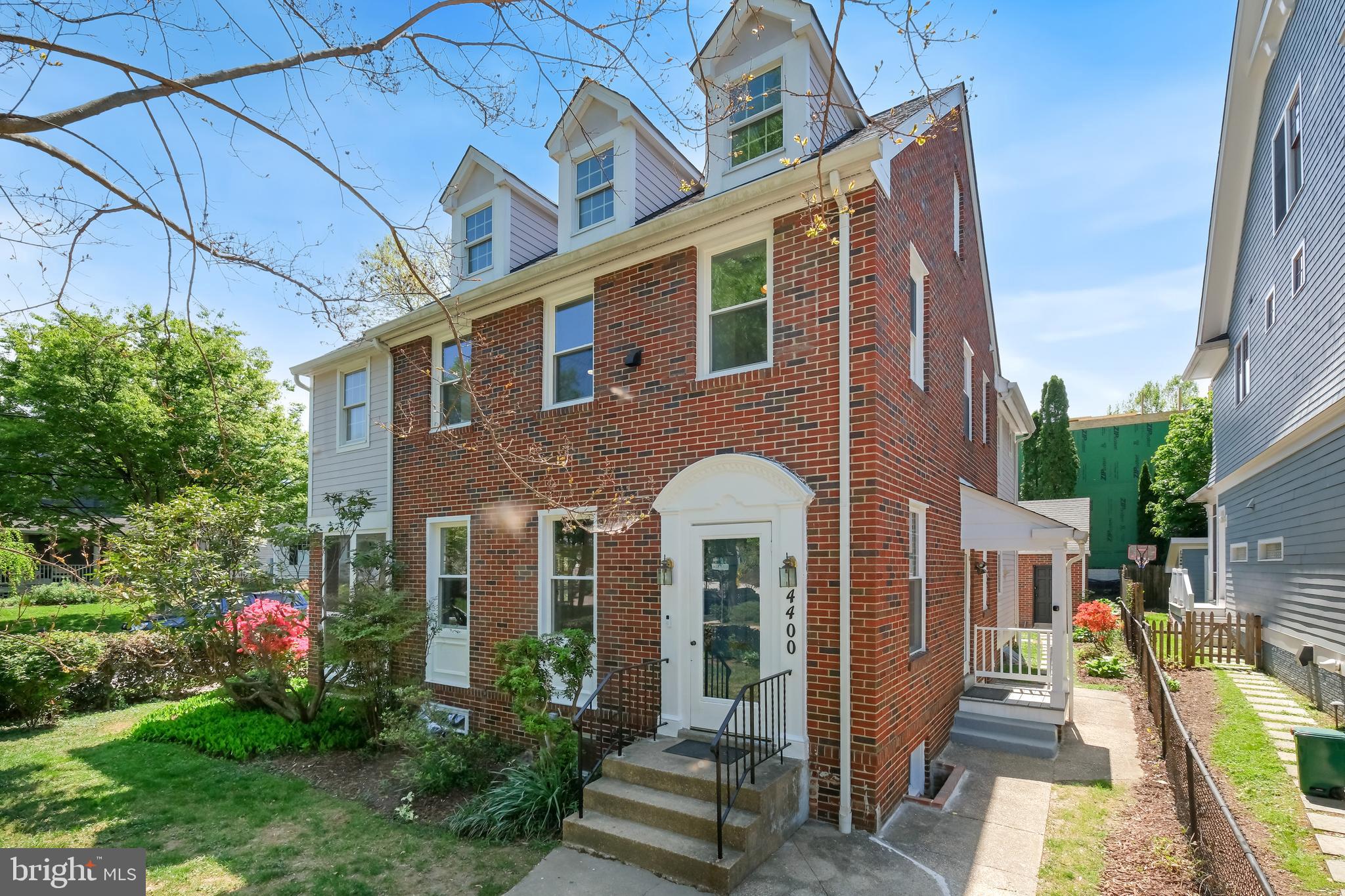 NORWOOD HEIGHTS - Residential Lease