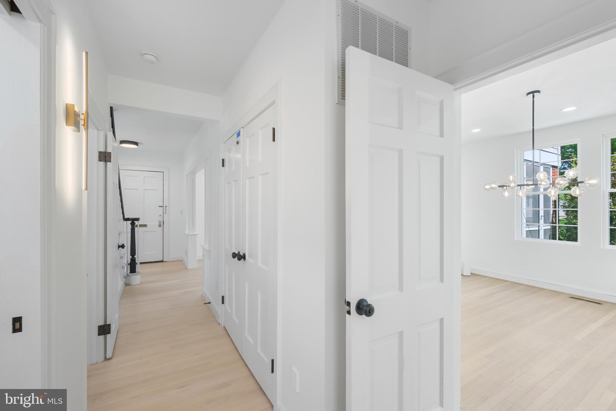 NORWOOD HEIGHTS - Residential Lease