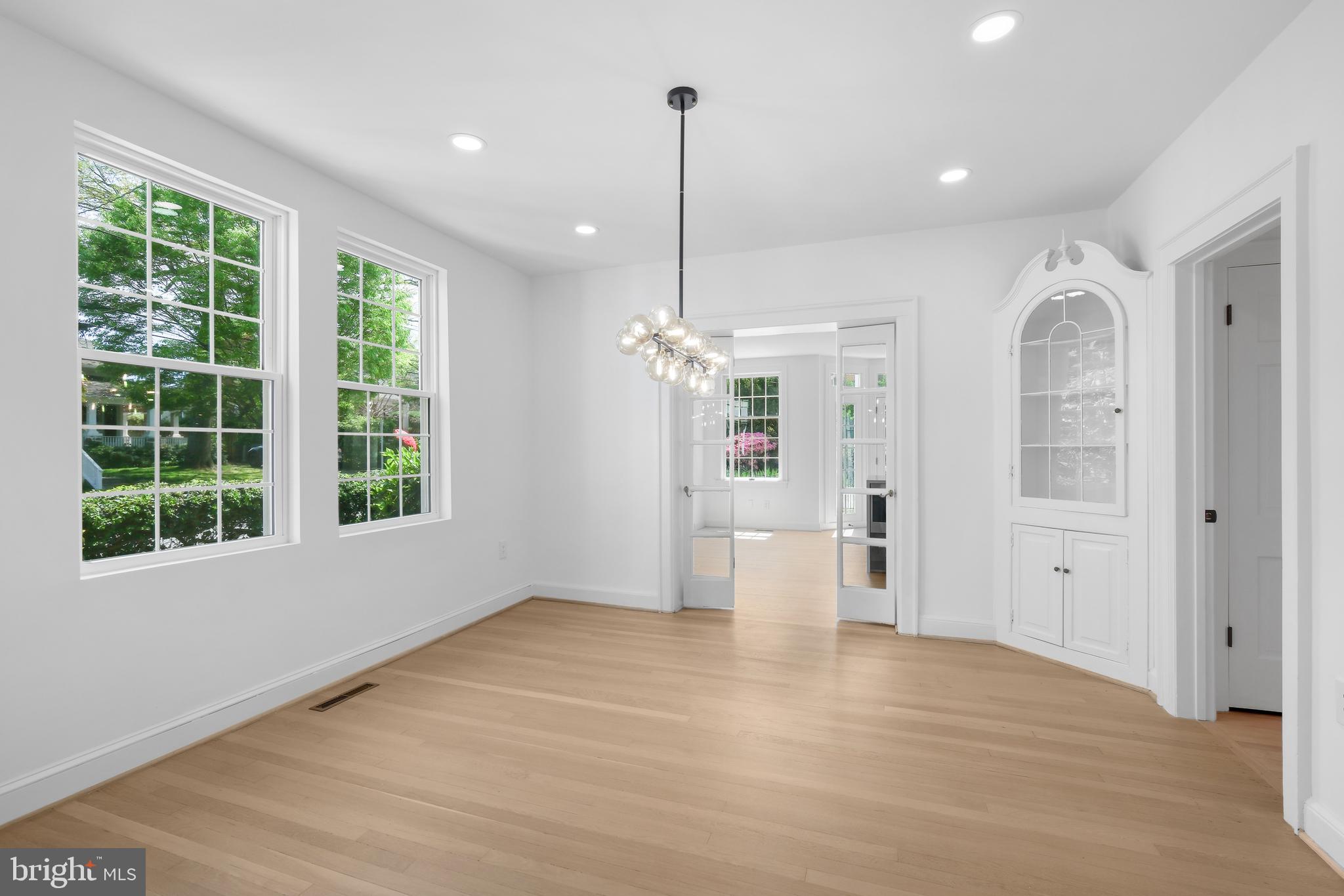 NORWOOD HEIGHTS - Residential Lease