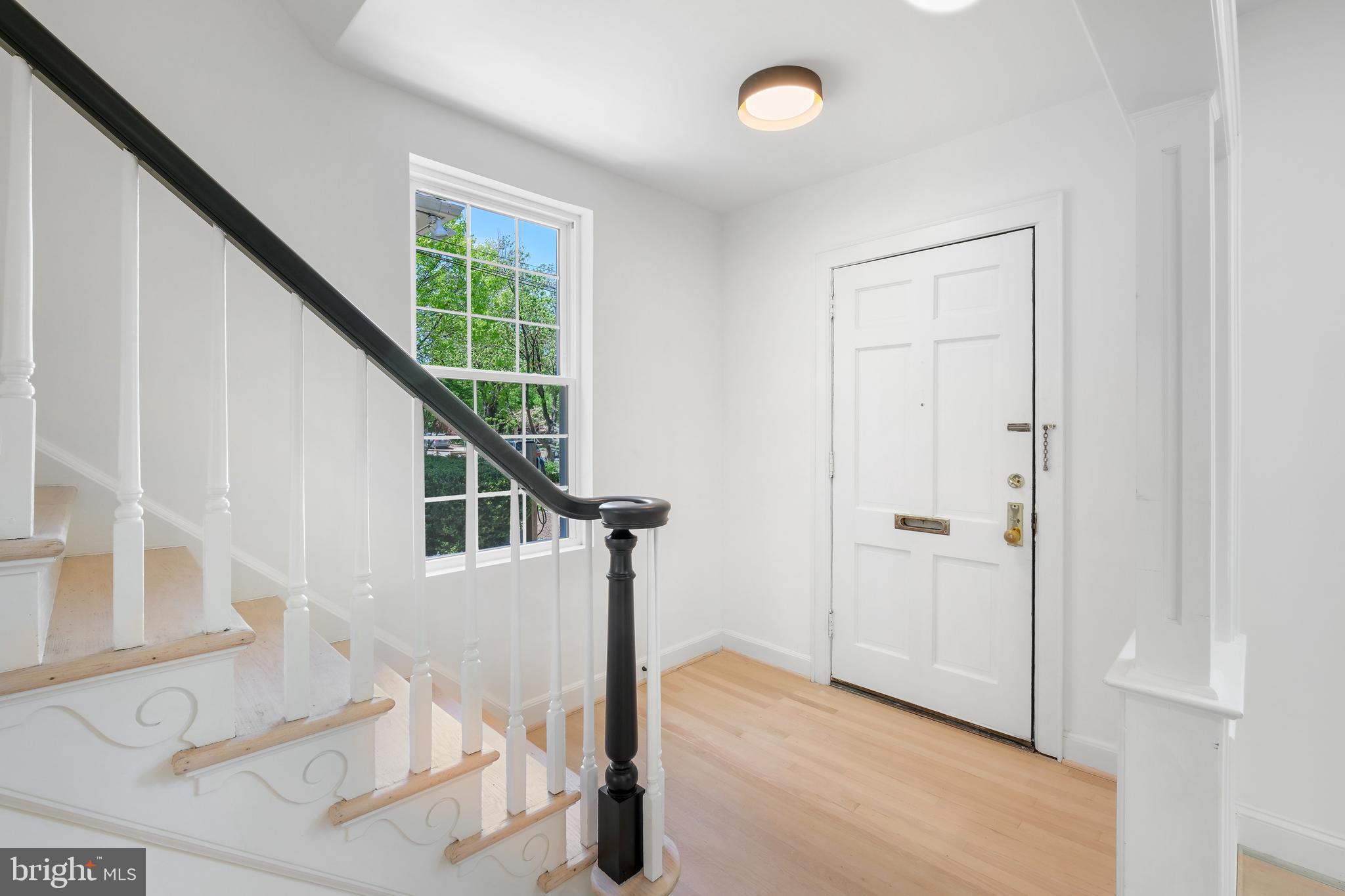 NORWOOD HEIGHTS - Residential Lease