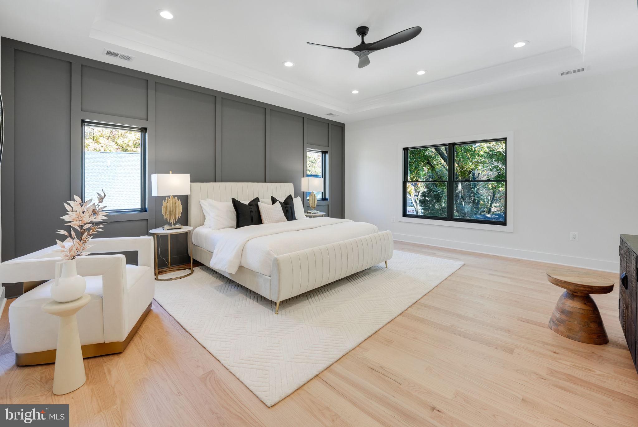 DONNA LEE GARDENS - Residential