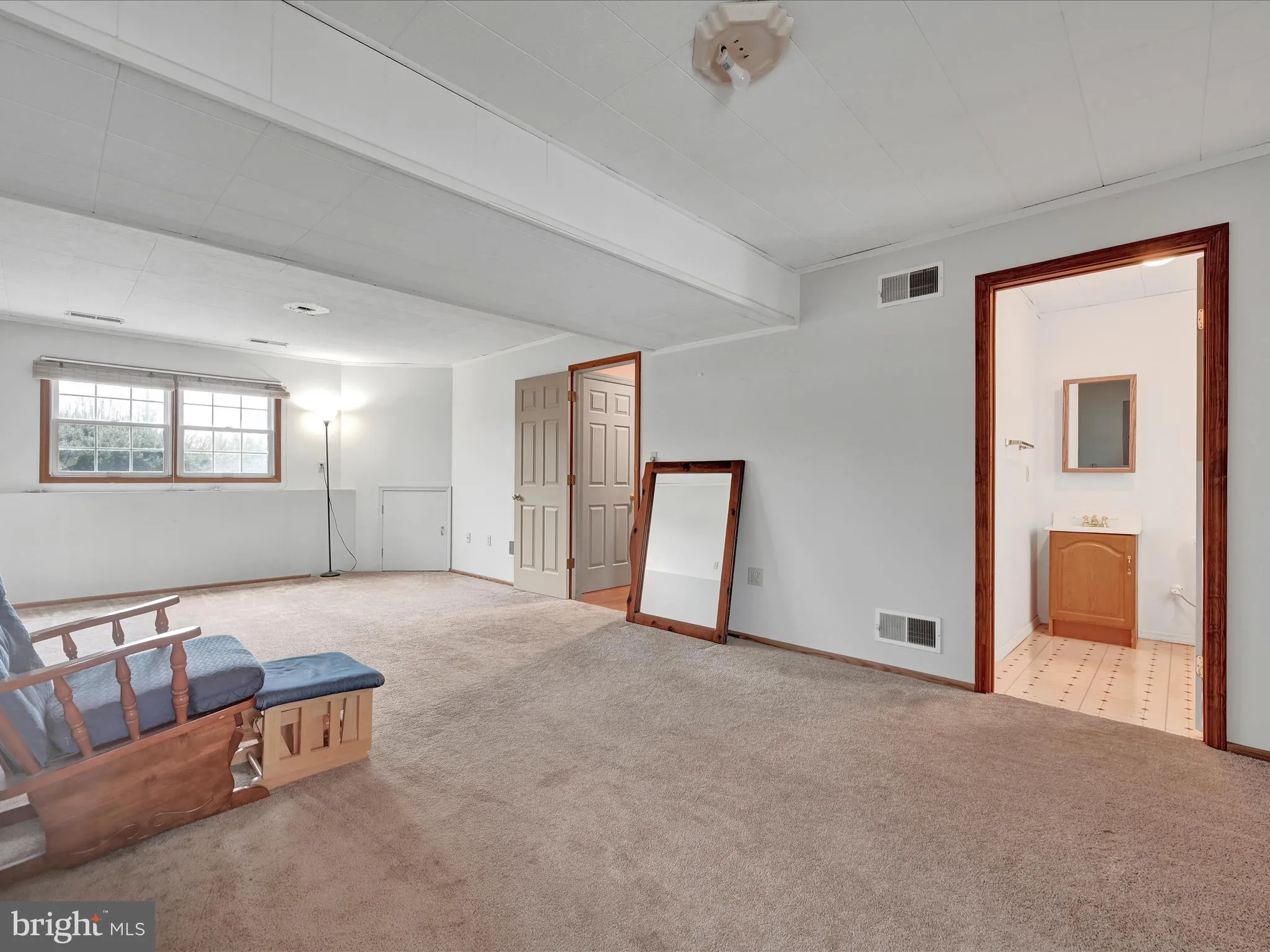 Mount Joy, Pennsylvania 17552, United States, 3 Bedrooms Bedrooms, ,2 BathroomsBathrooms,Residential,Pending,7041