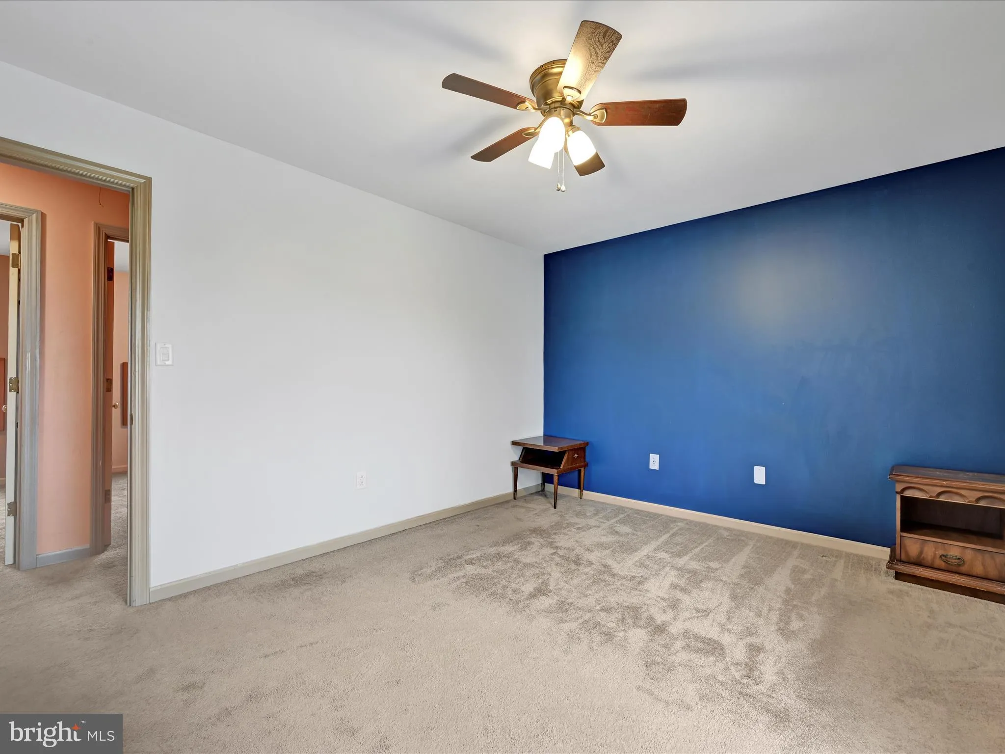 Mount Joy, Pennsylvania 17552, United States, 3 Bedrooms Bedrooms, ,2 BathroomsBathrooms,Residential,Pending,7041