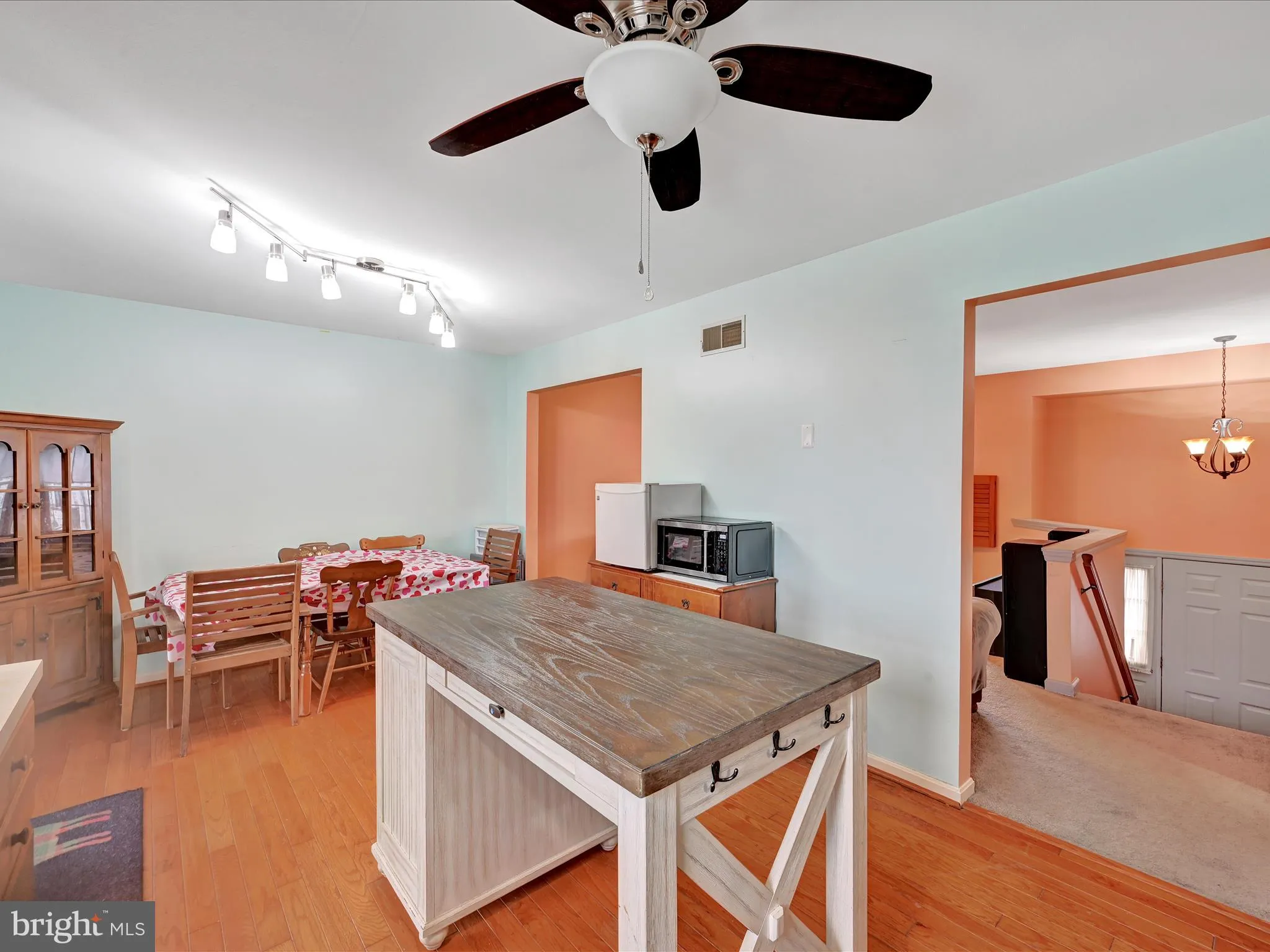 Mount Joy, Pennsylvania 17552, United States, 3 Bedrooms Bedrooms, ,2 BathroomsBathrooms,Residential,Pending,7041