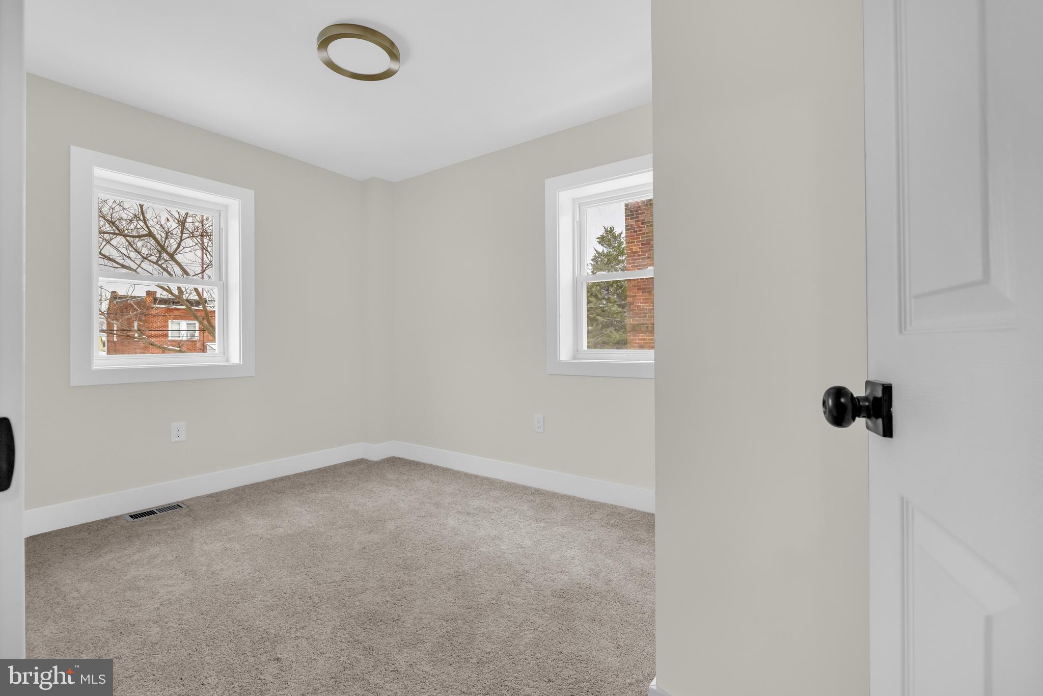 GREENSPRING - Residential