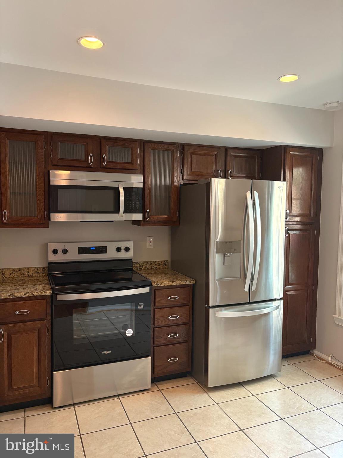 GROSVENOR PARK - Residential Lease