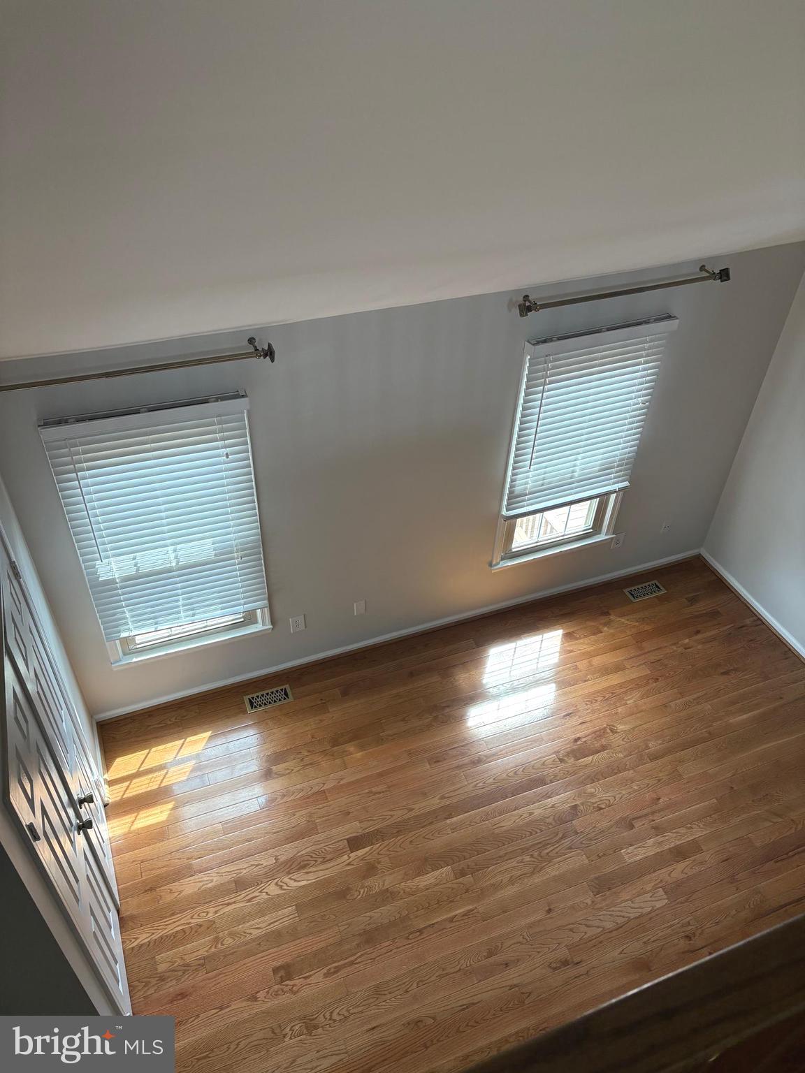 GROSVENOR PARK - Residential Lease