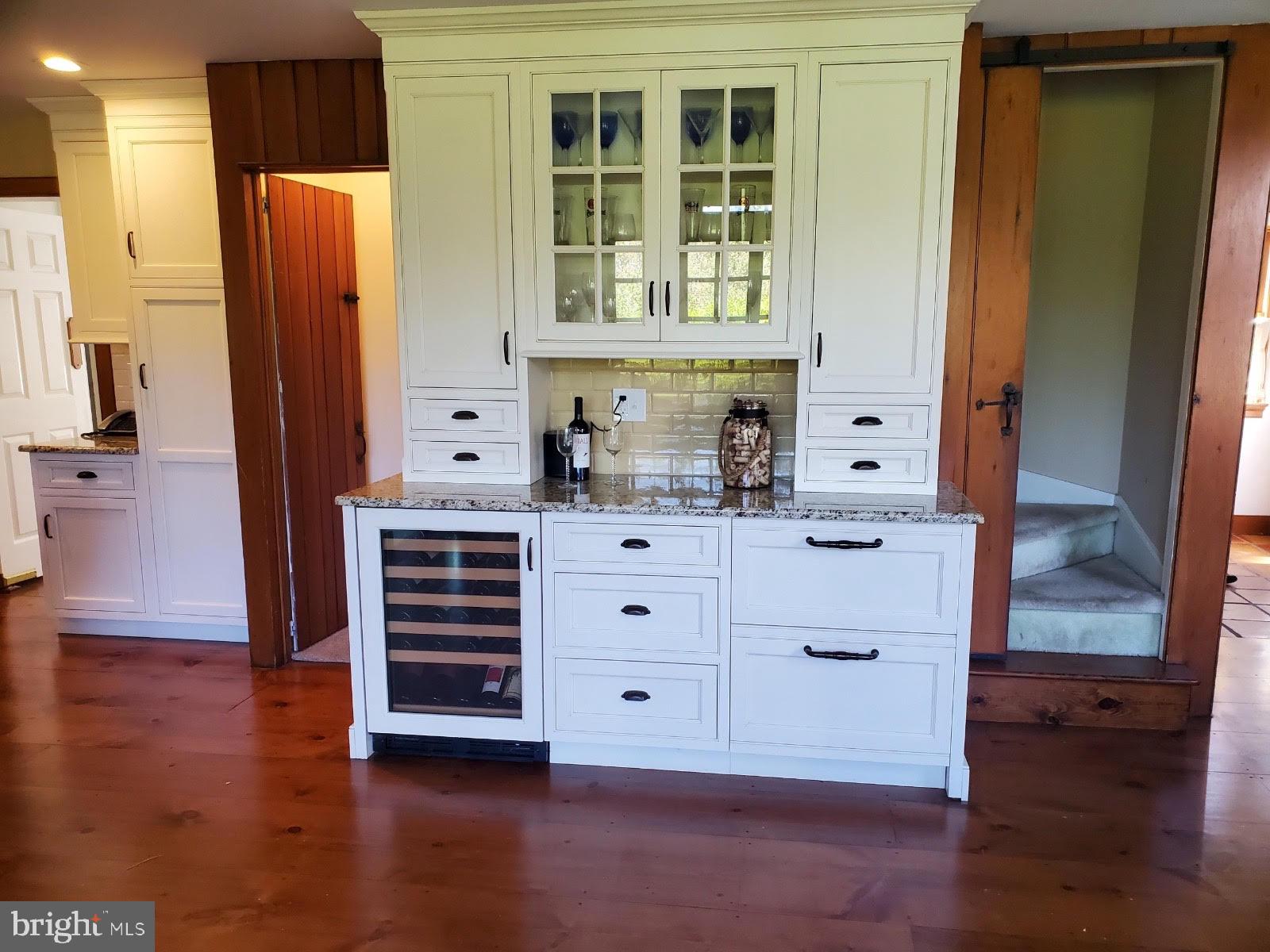 LEOPARD FARMS - Residential