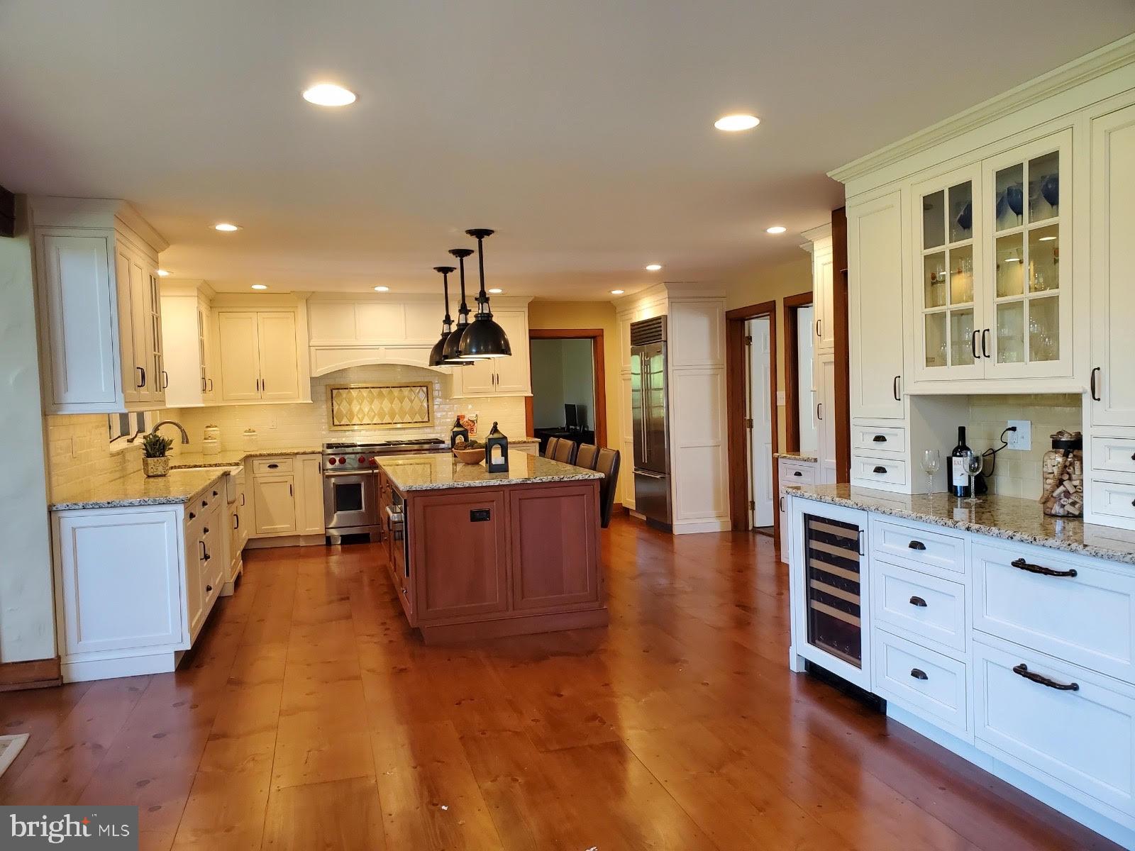 LEOPARD FARMS - Residential