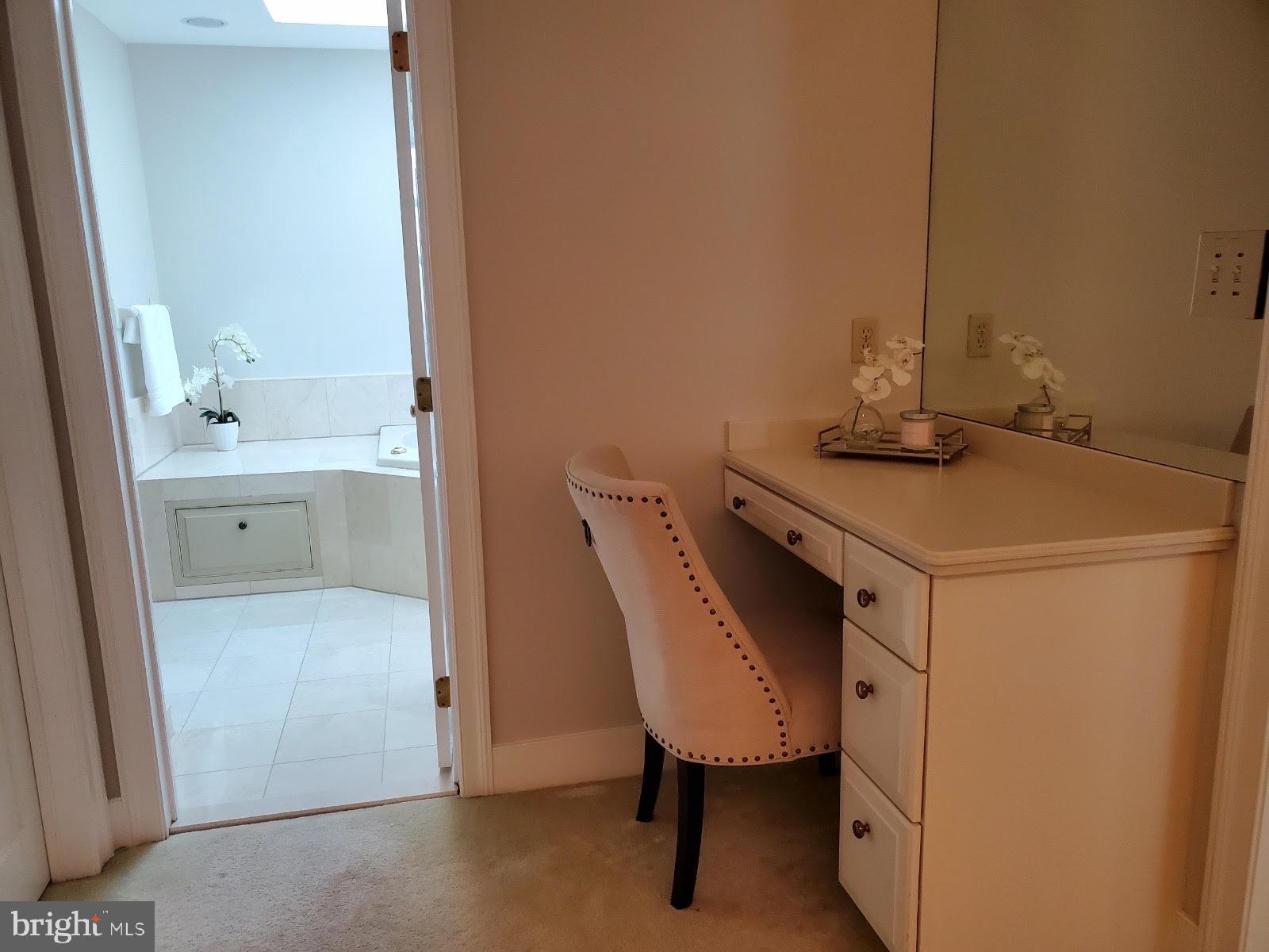 LEOPARD FARMS - Residential