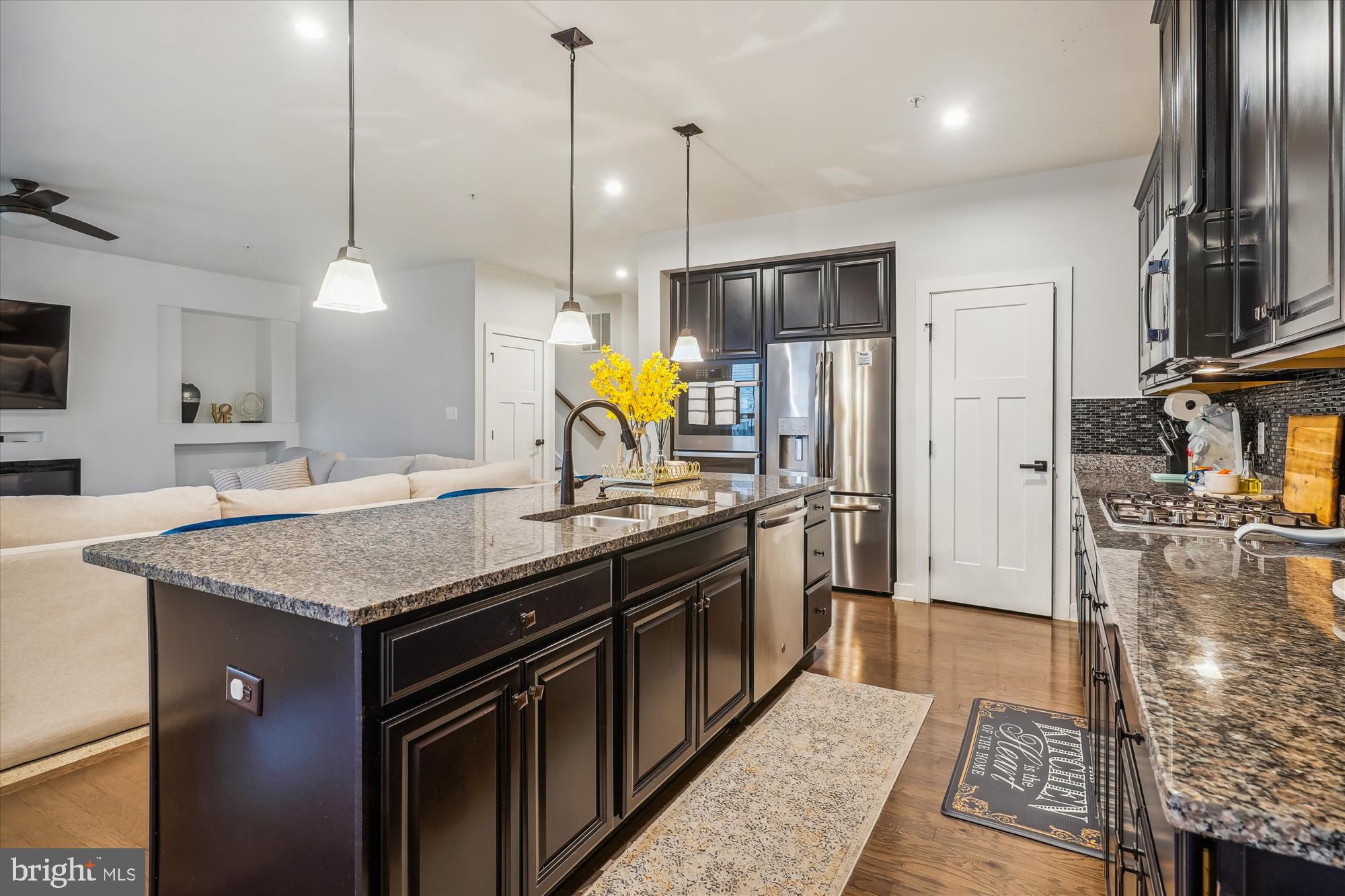 POTOMAC SHORES - Residential Lease