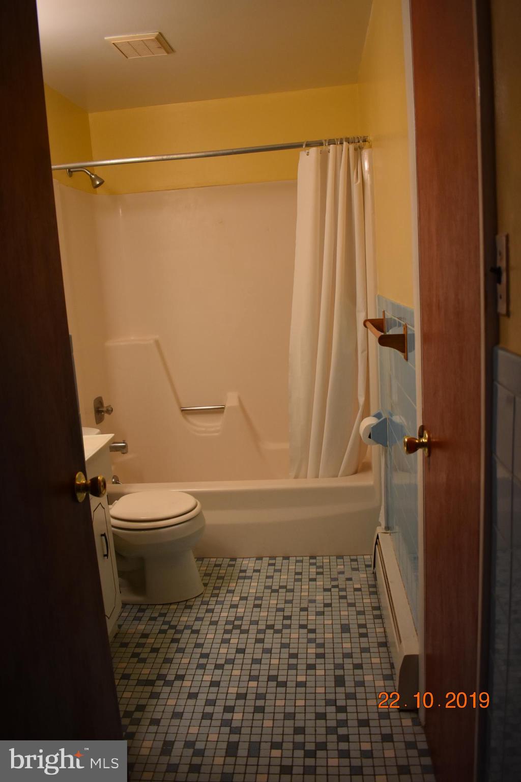 WEST CHESTER BORO - Residential Lease