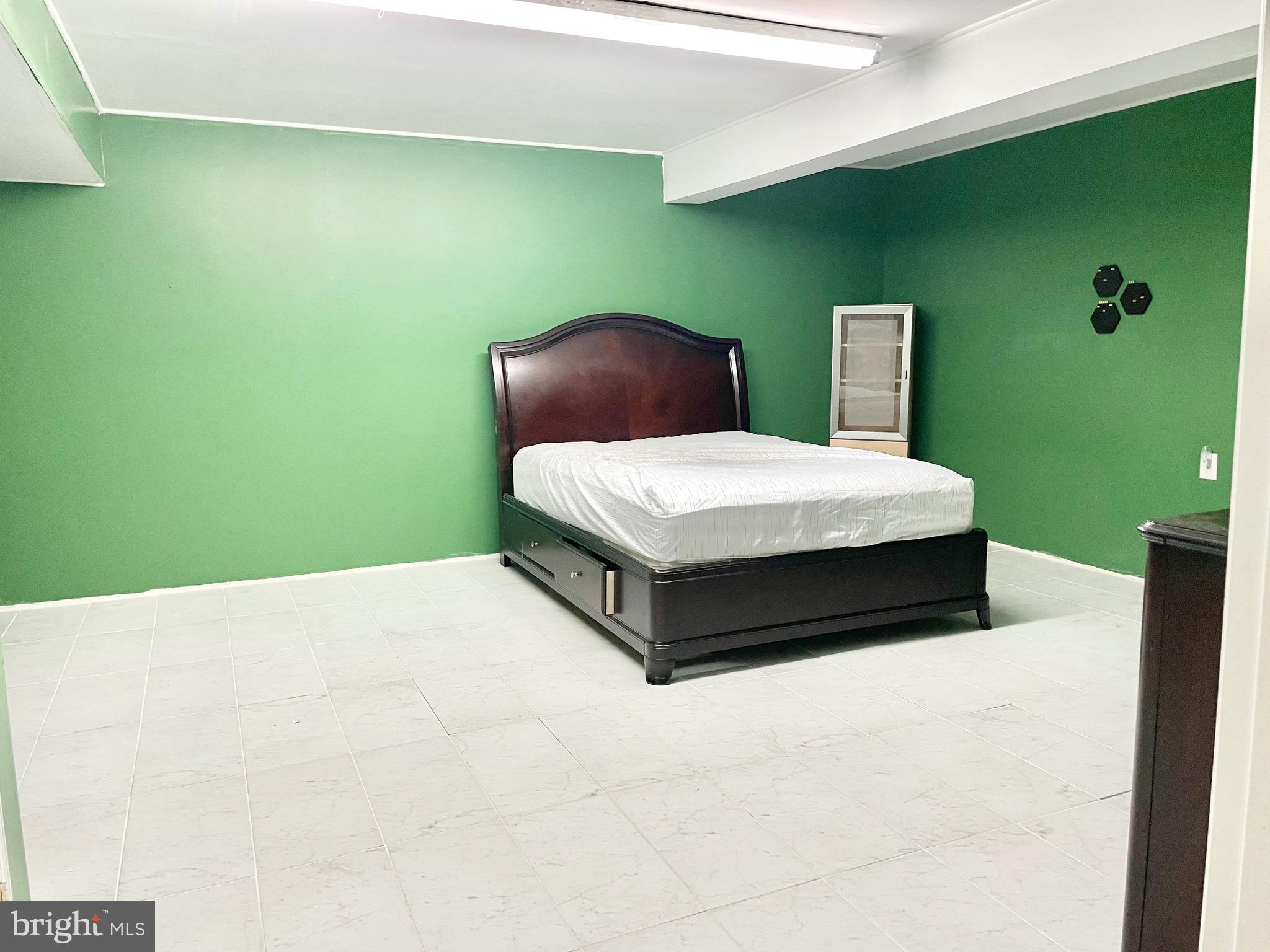 PARK PLACE - Residential Lease