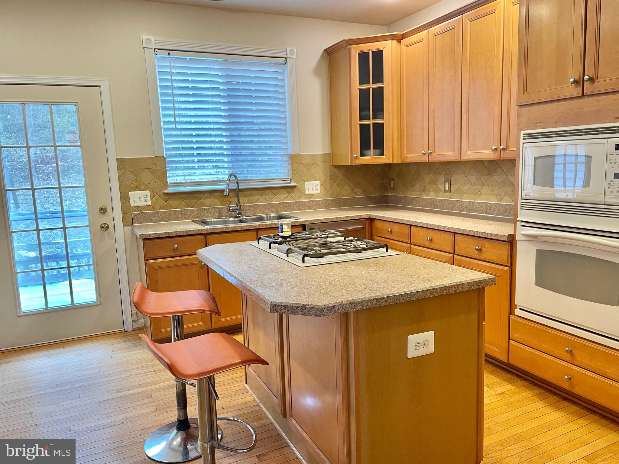 PARK PLACE - Residential Lease