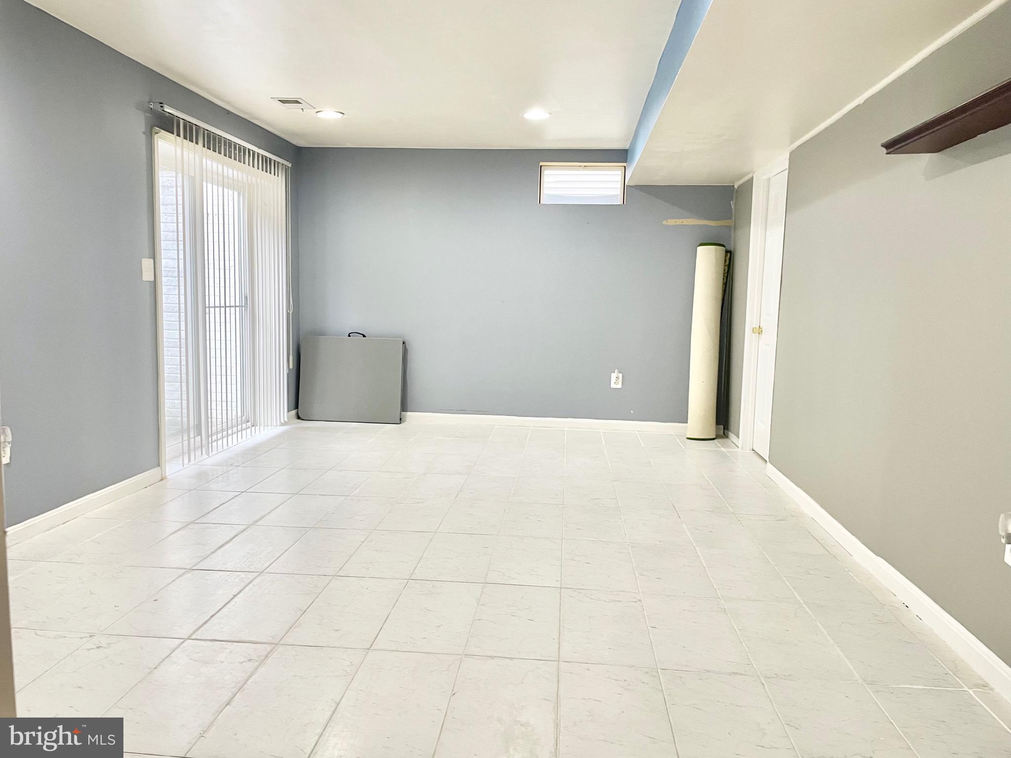 PARK PLACE - Residential Lease