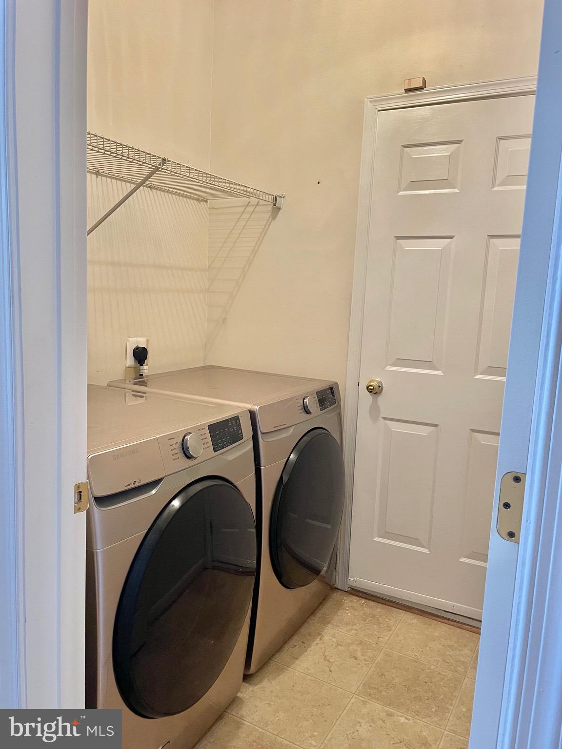 PARK PLACE - Residential Lease