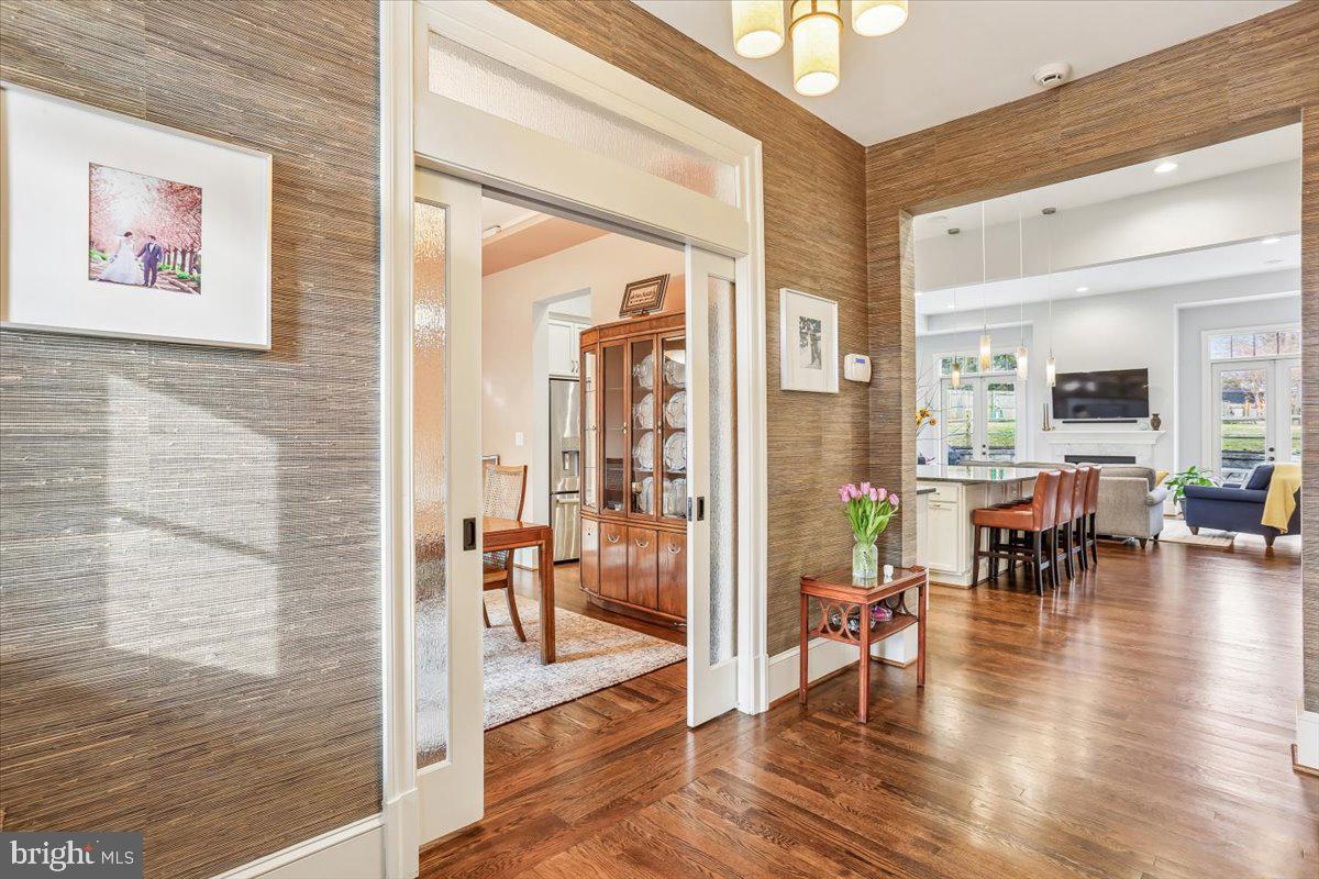 KENSINGTON KNOLLS - Residential