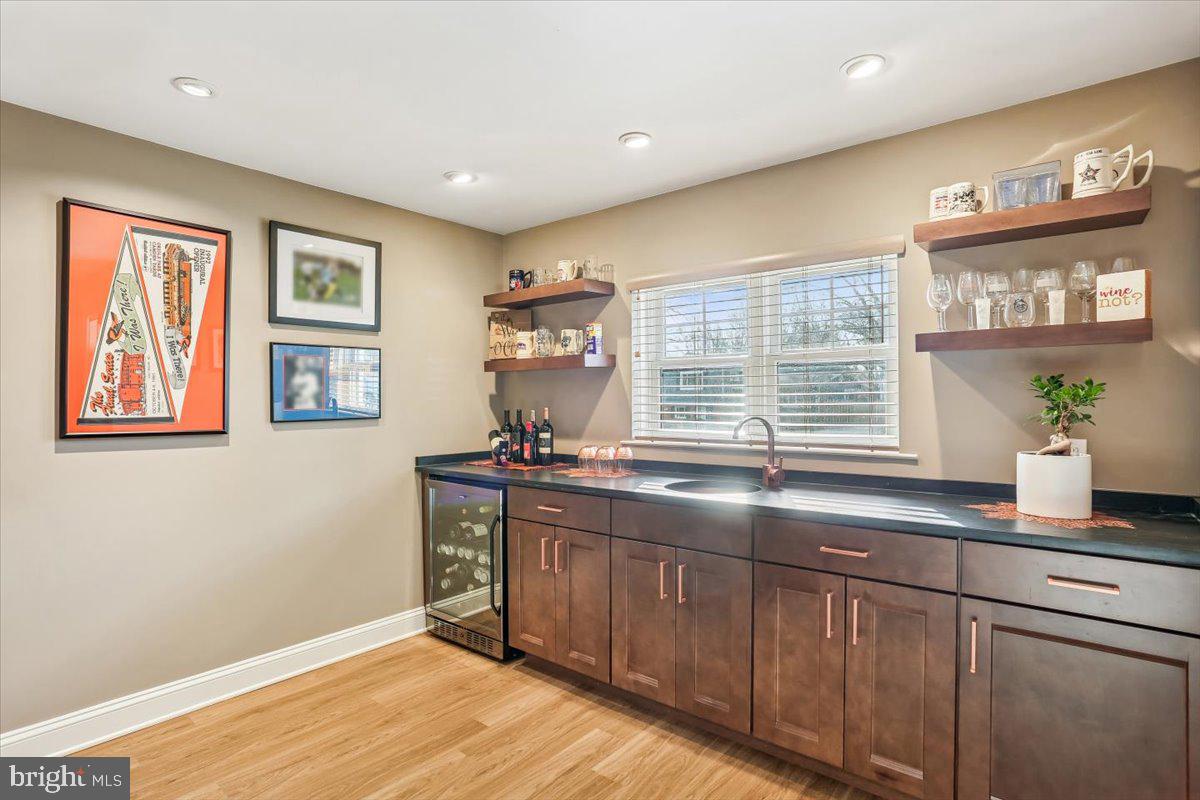 KENSINGTON KNOLLS - Residential