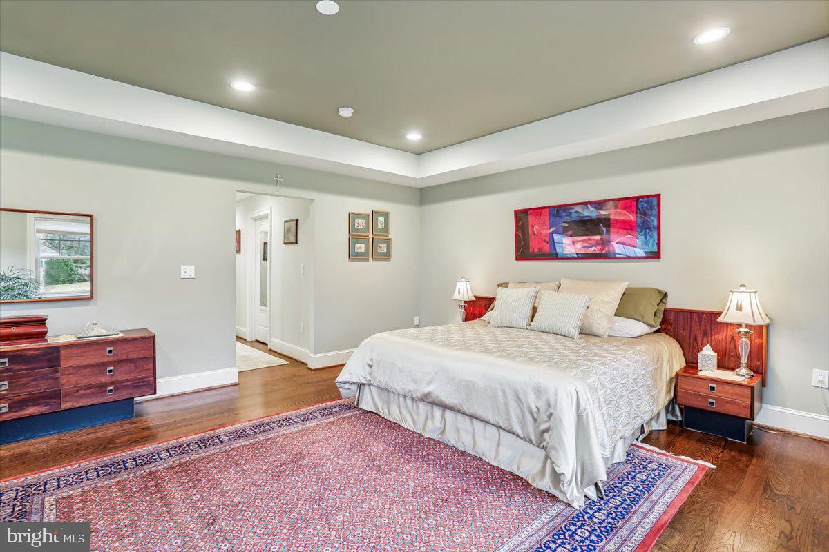 KENSINGTON KNOLLS - Residential