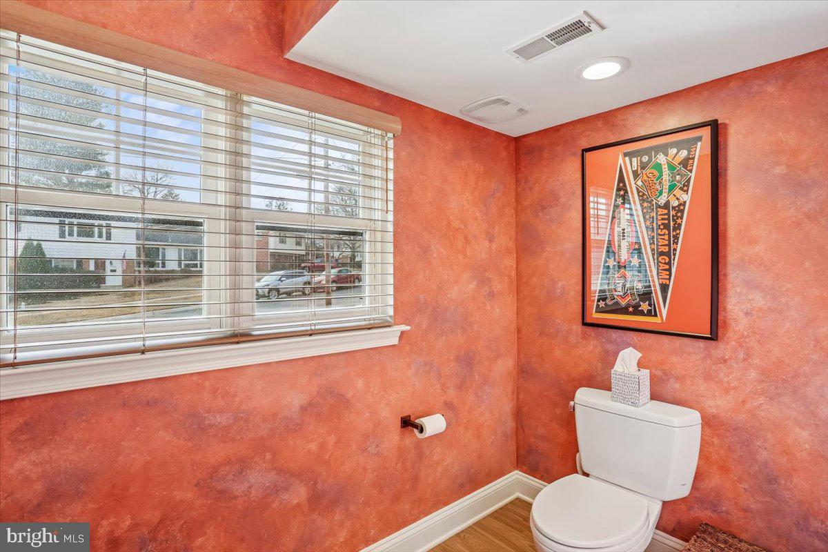 KENSINGTON KNOLLS - Residential