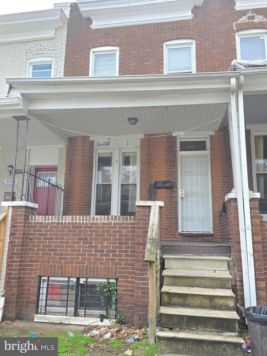 Calling all investors comes see this 3 bedroom 1 bathroom row home located in East Baltimore. This property will need some work. Please bring all offers cash and or hardmoney only. Property to be sold AS-IS. The property was recently rented out and has a current rental licenses.