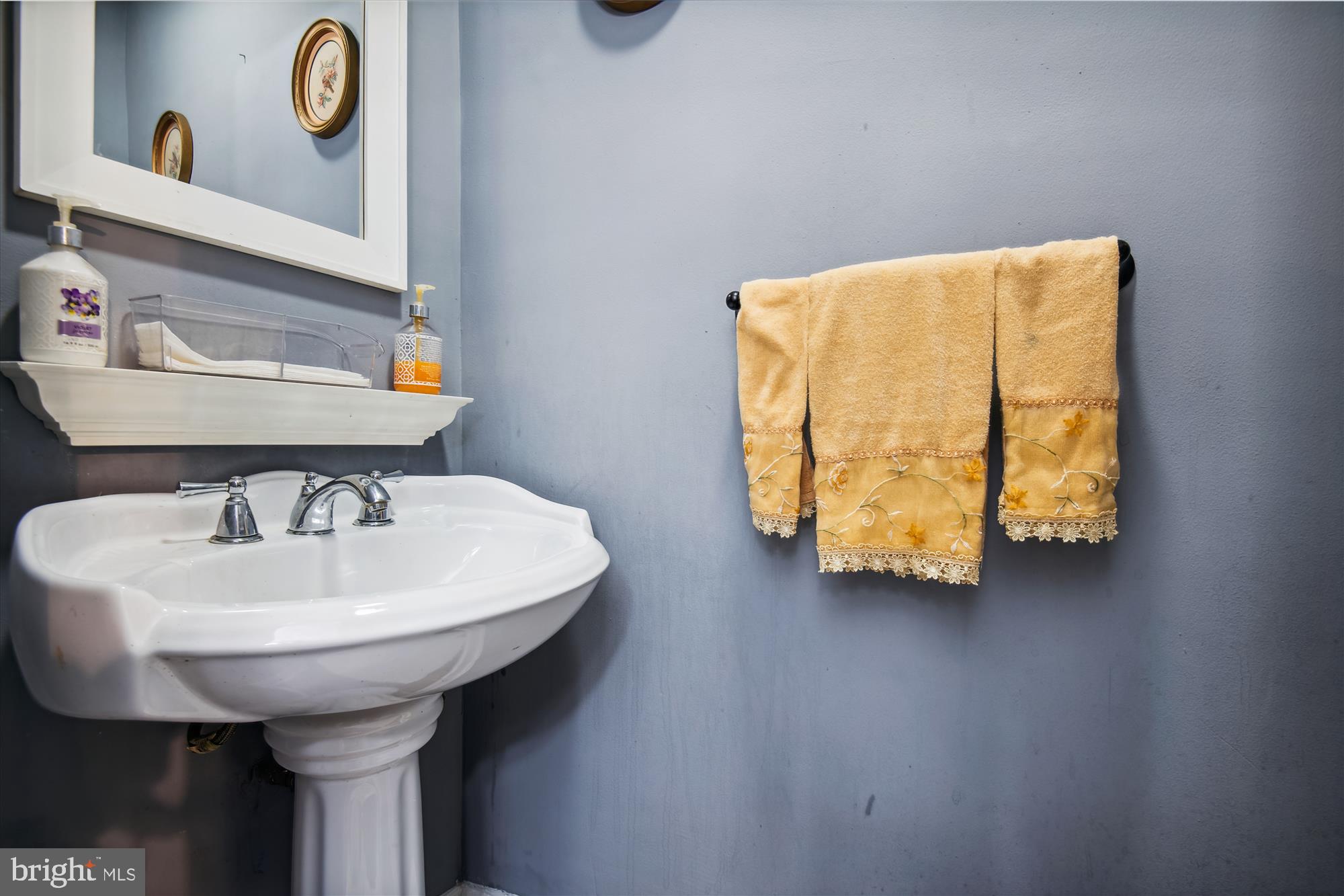 WINCHESTER - Residential