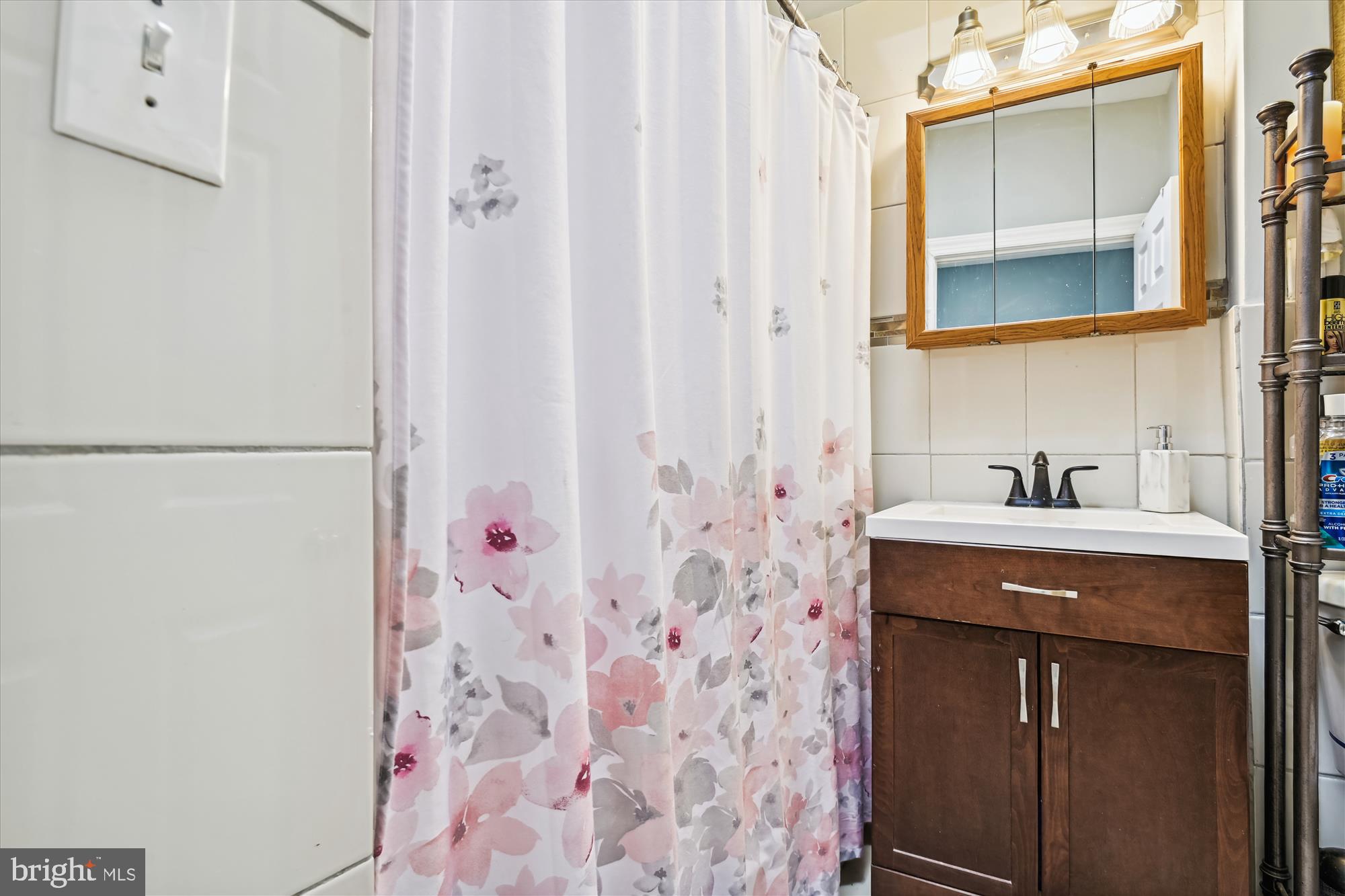 WINCHESTER - Residential