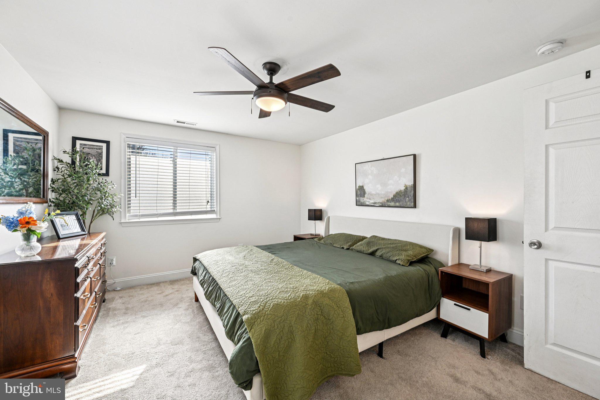 ELDERSBURG - Residential