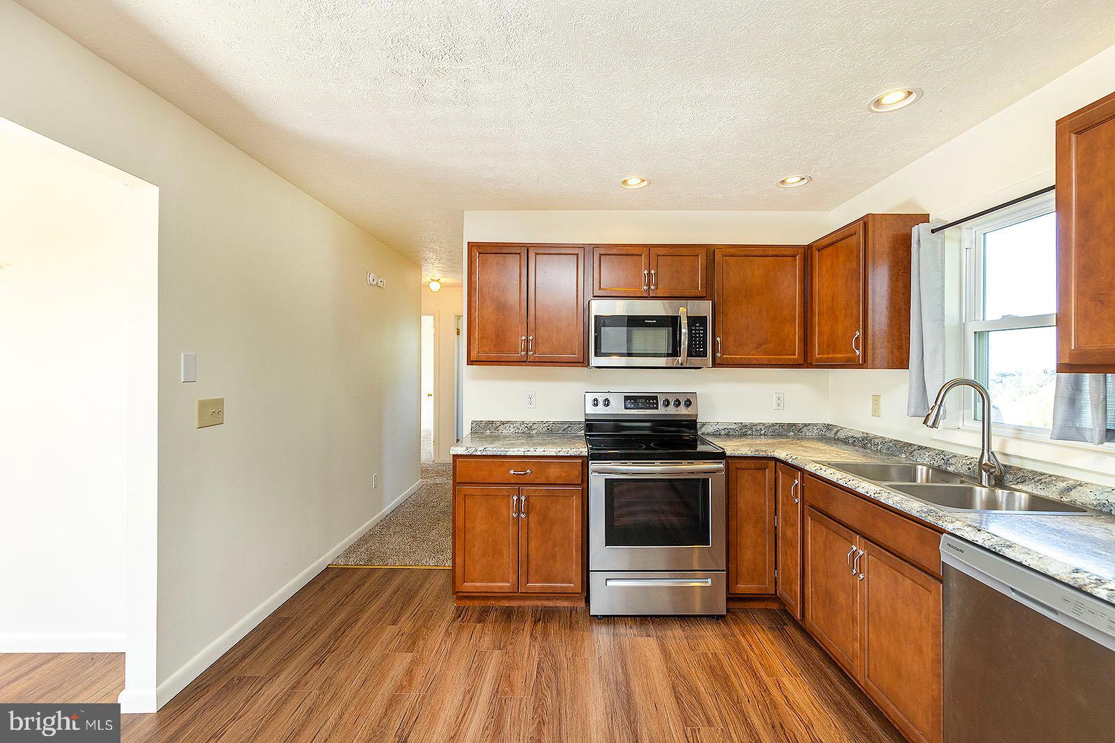 OLD SUNRISE SUMMIT - Residential