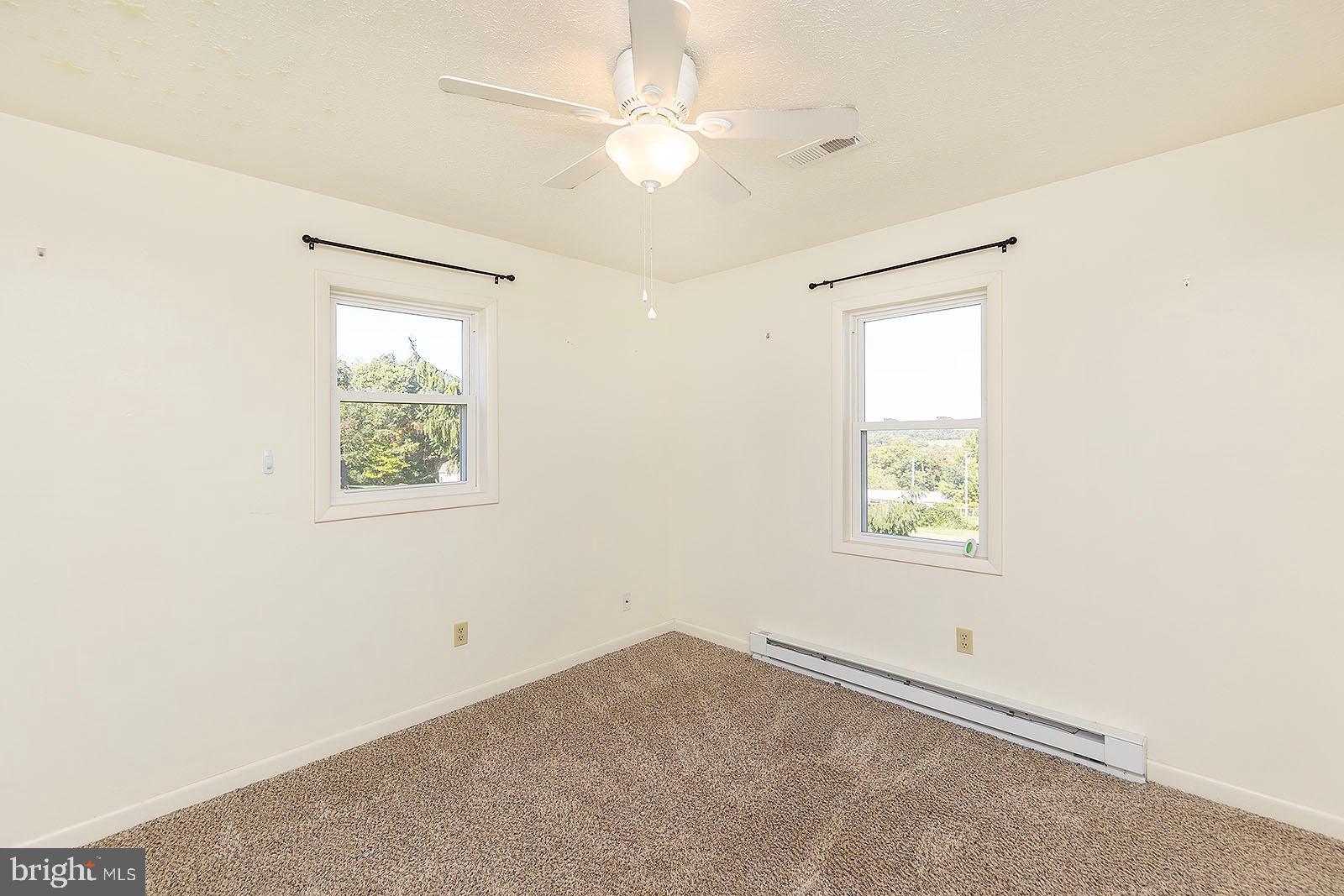 OLD SUNRISE SUMMIT - Residential