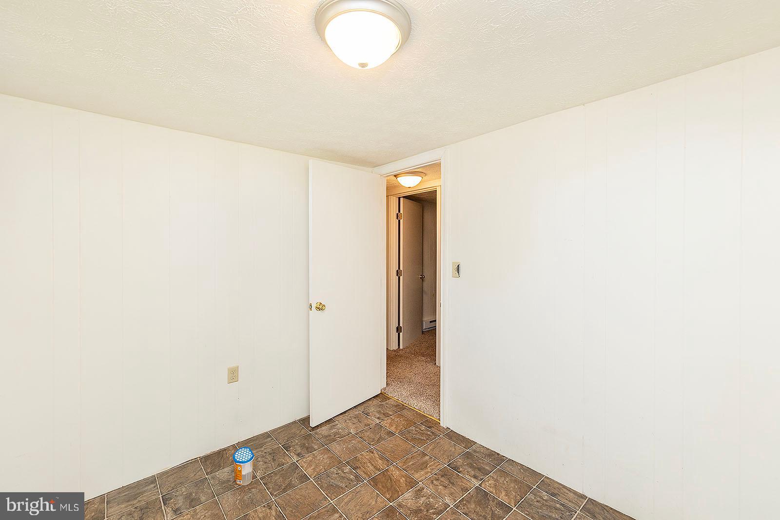 OLD SUNRISE SUMMIT - Residential