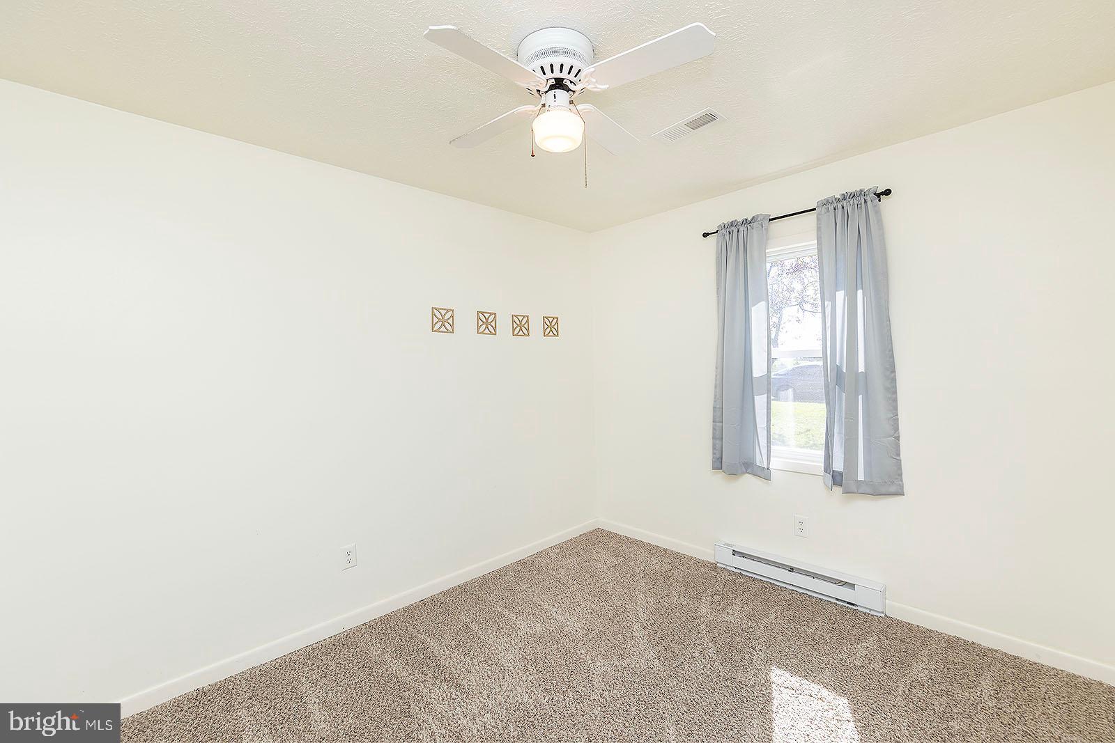 OLD SUNRISE SUMMIT - Residential