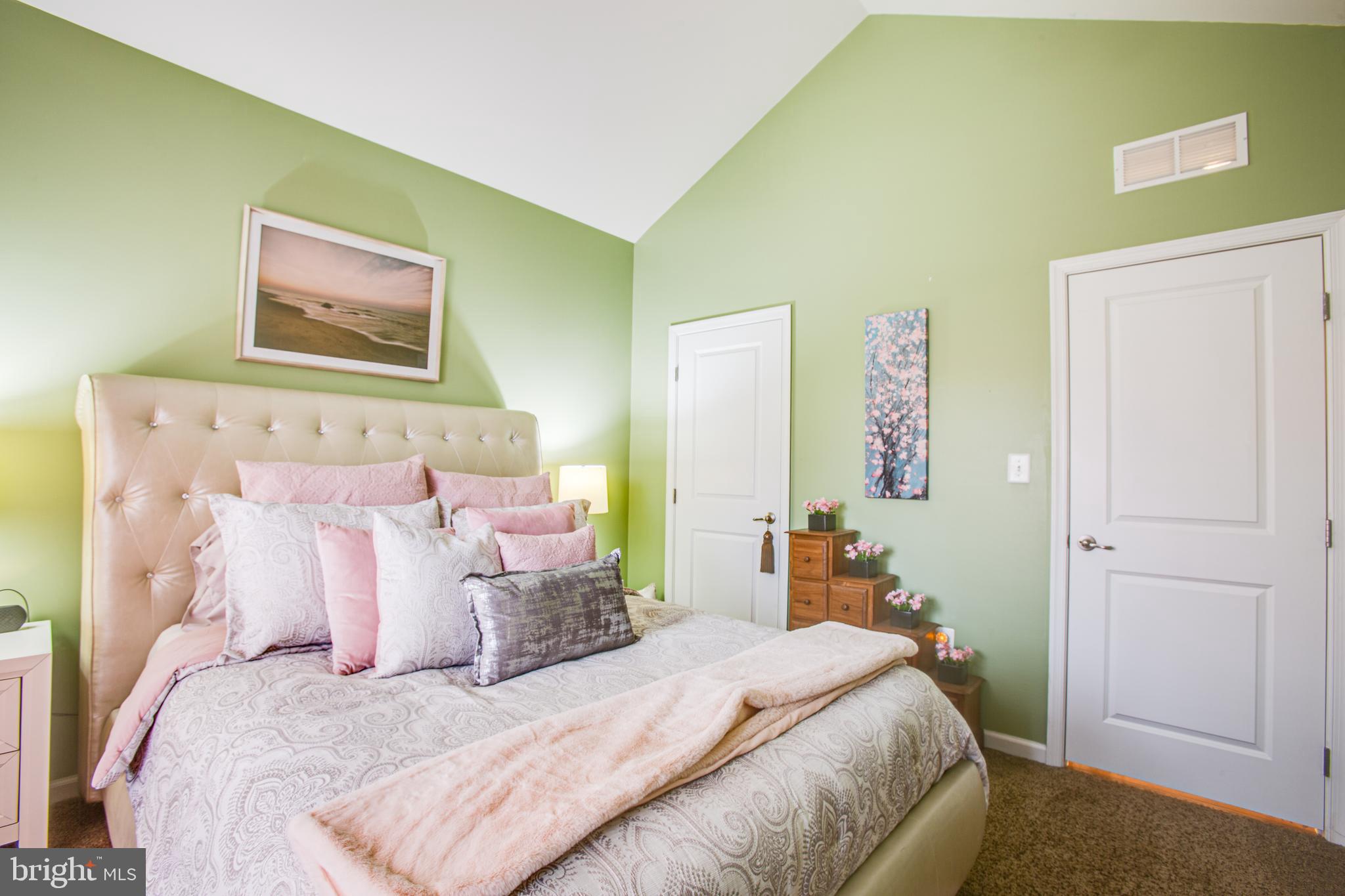 LEES PARKE - Residential