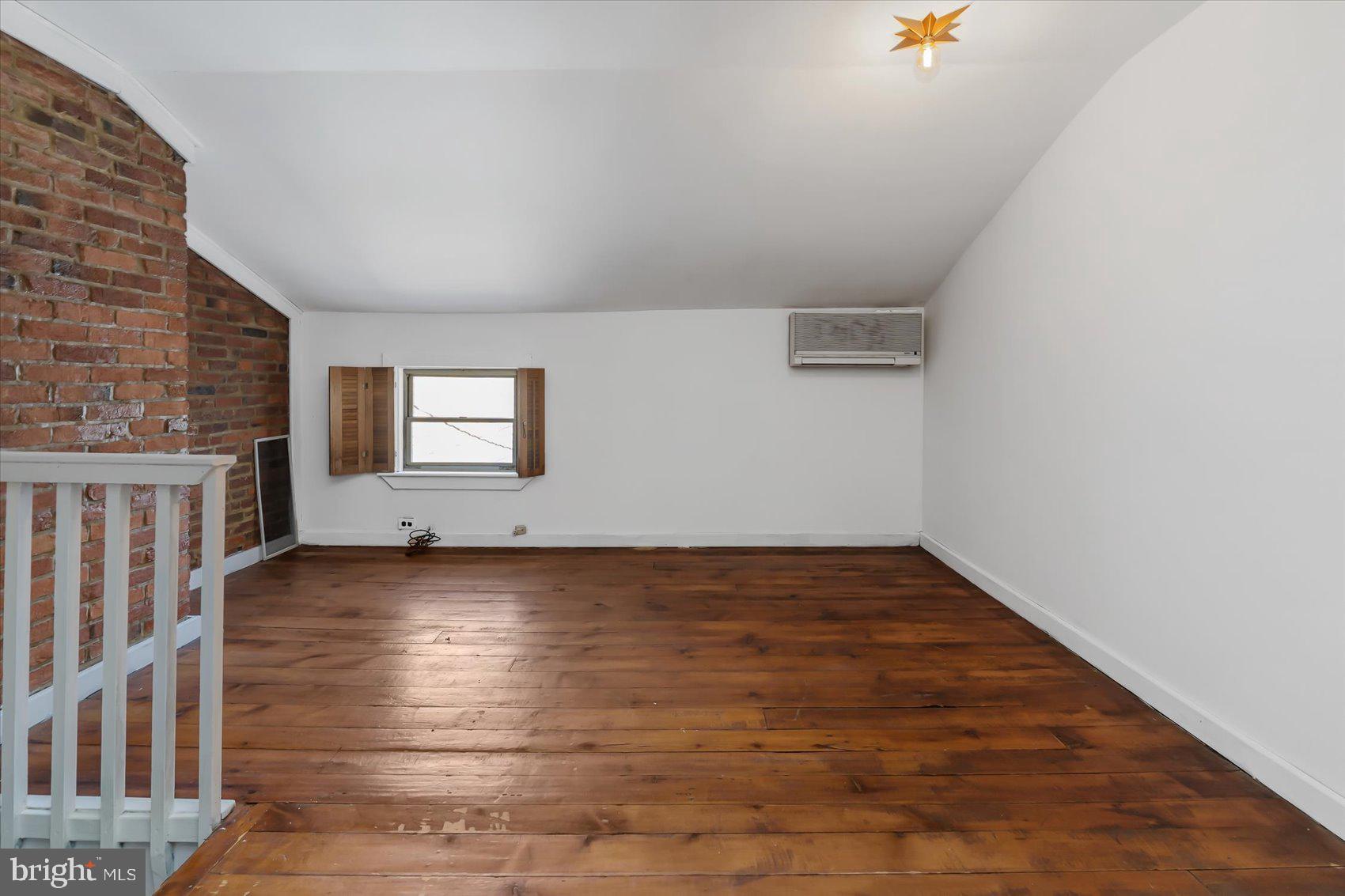 FELLS POINT HISTORIC DISTRICT - Residential