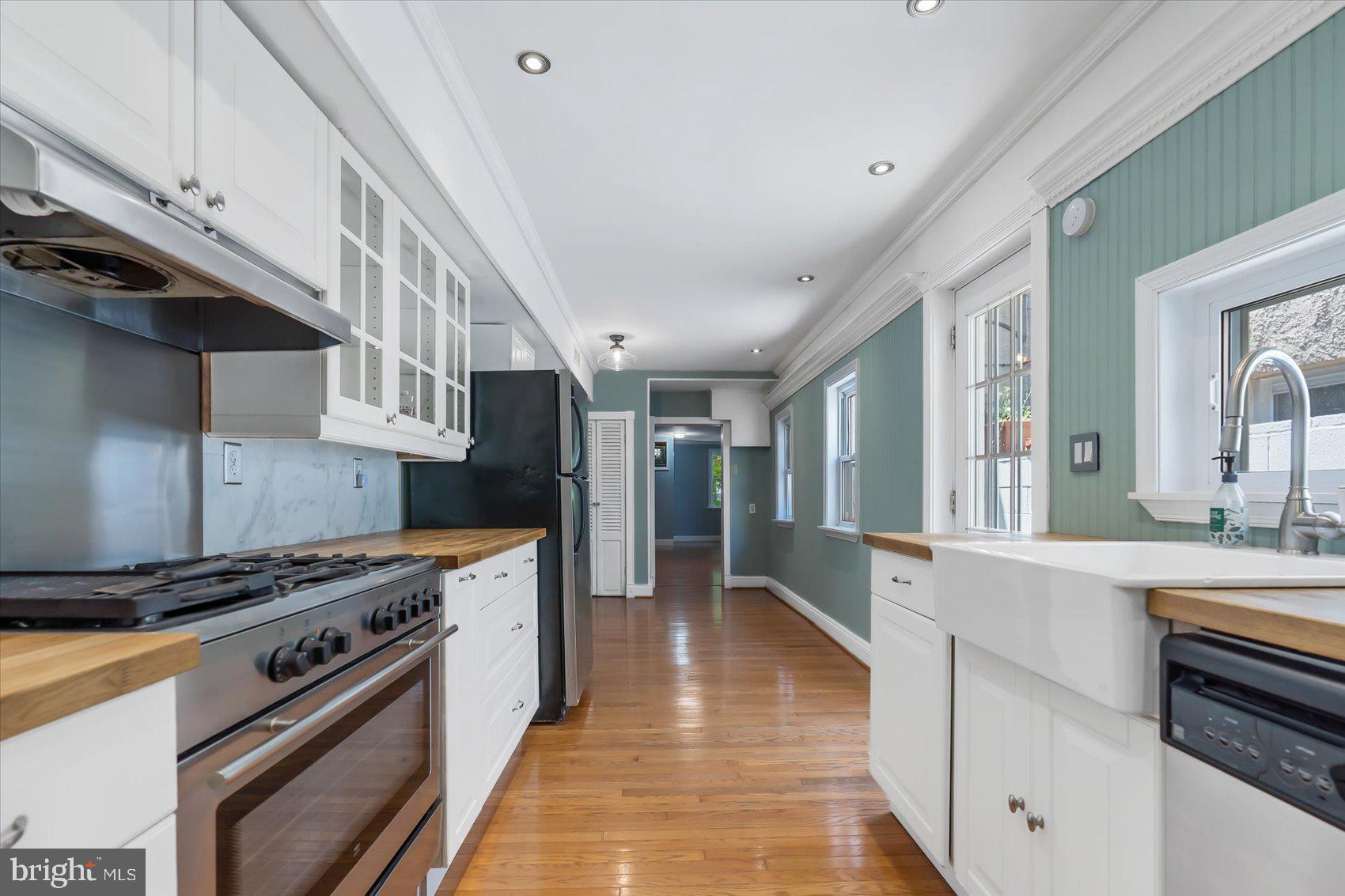 FELLS POINT HISTORIC DISTRICT - Residential