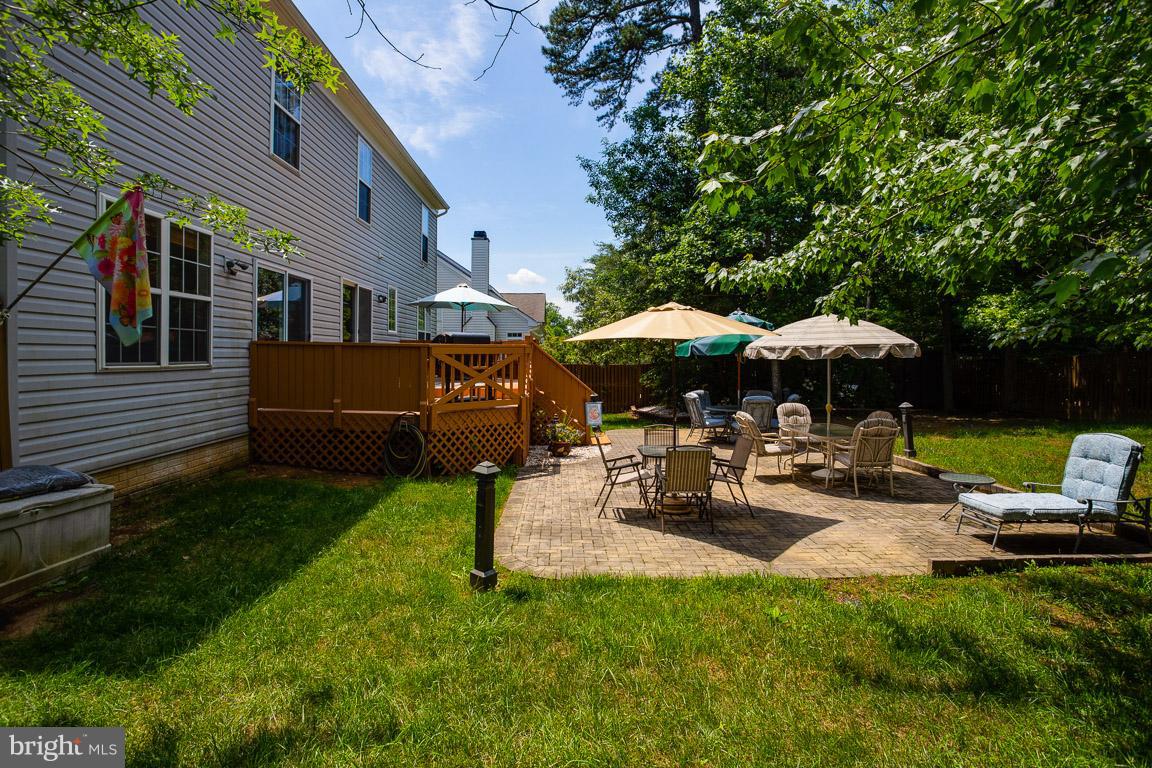 FOX RUN ESTATES - Residential