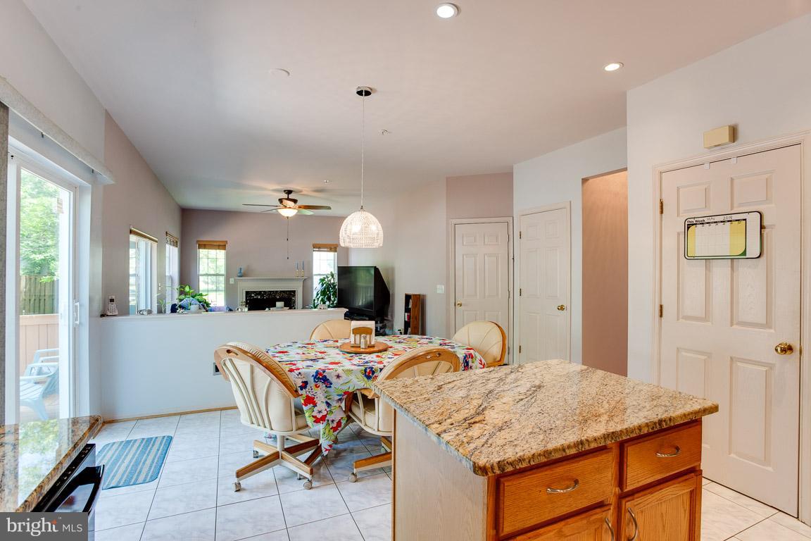 FOX RUN ESTATES - Residential