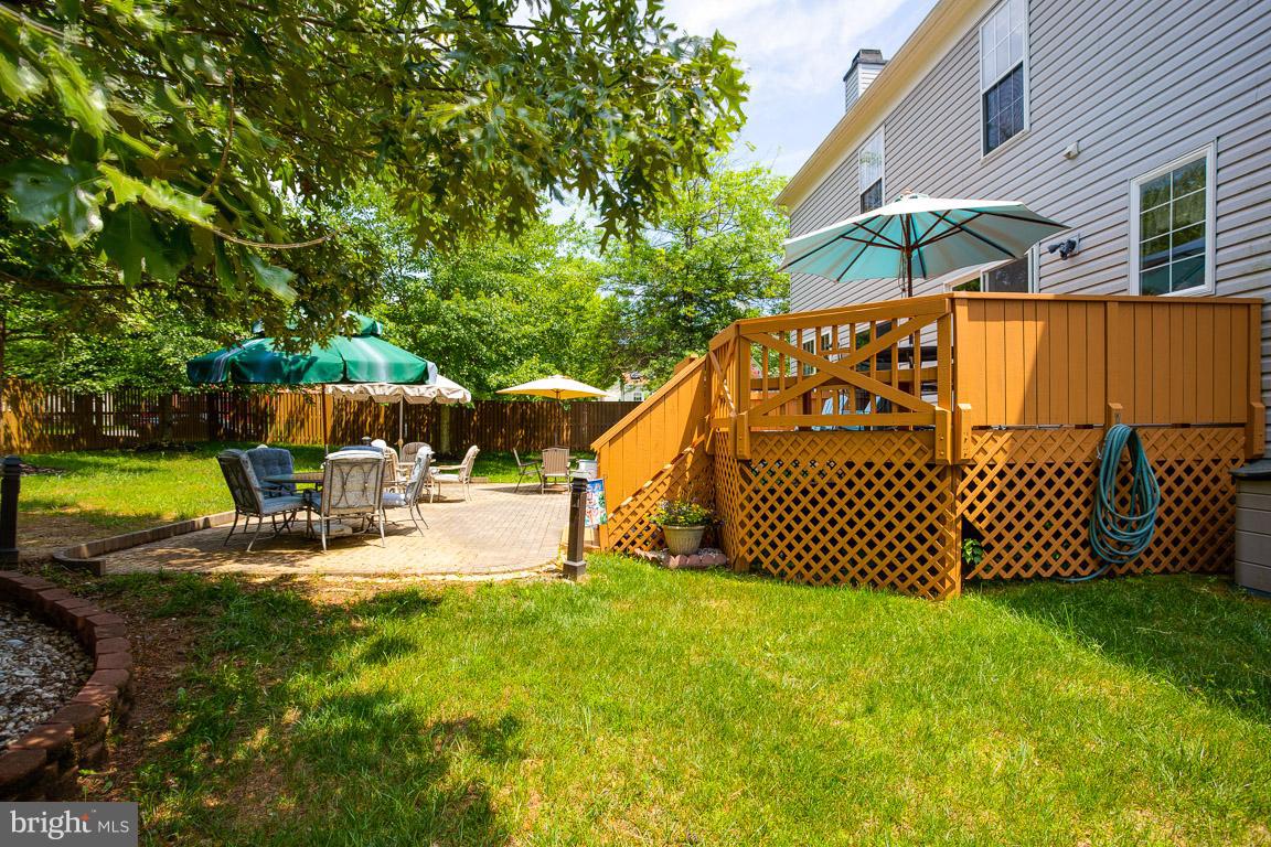 FOX RUN ESTATES - Residential