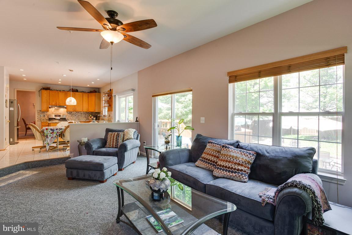 FOX RUN ESTATES - Residential