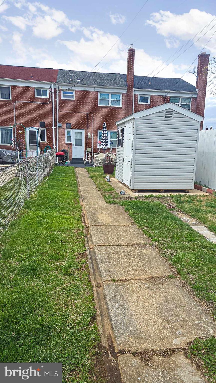 COUNTRY RIDGE - Residential