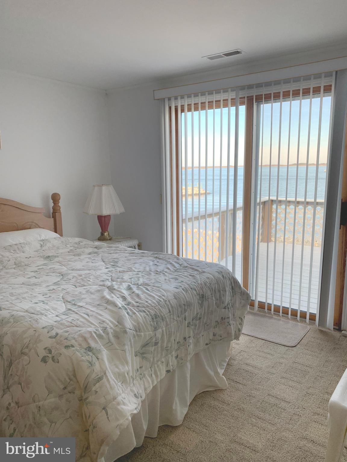 LANDON'S COVE - Residential