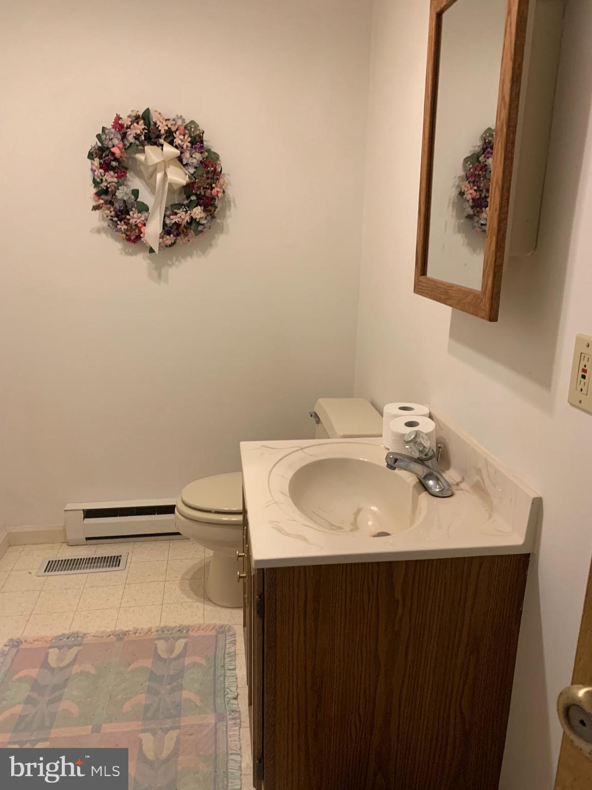 LANDON'S COVE - Residential