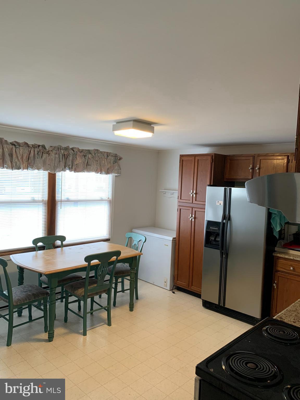 LANDON'S COVE - Residential