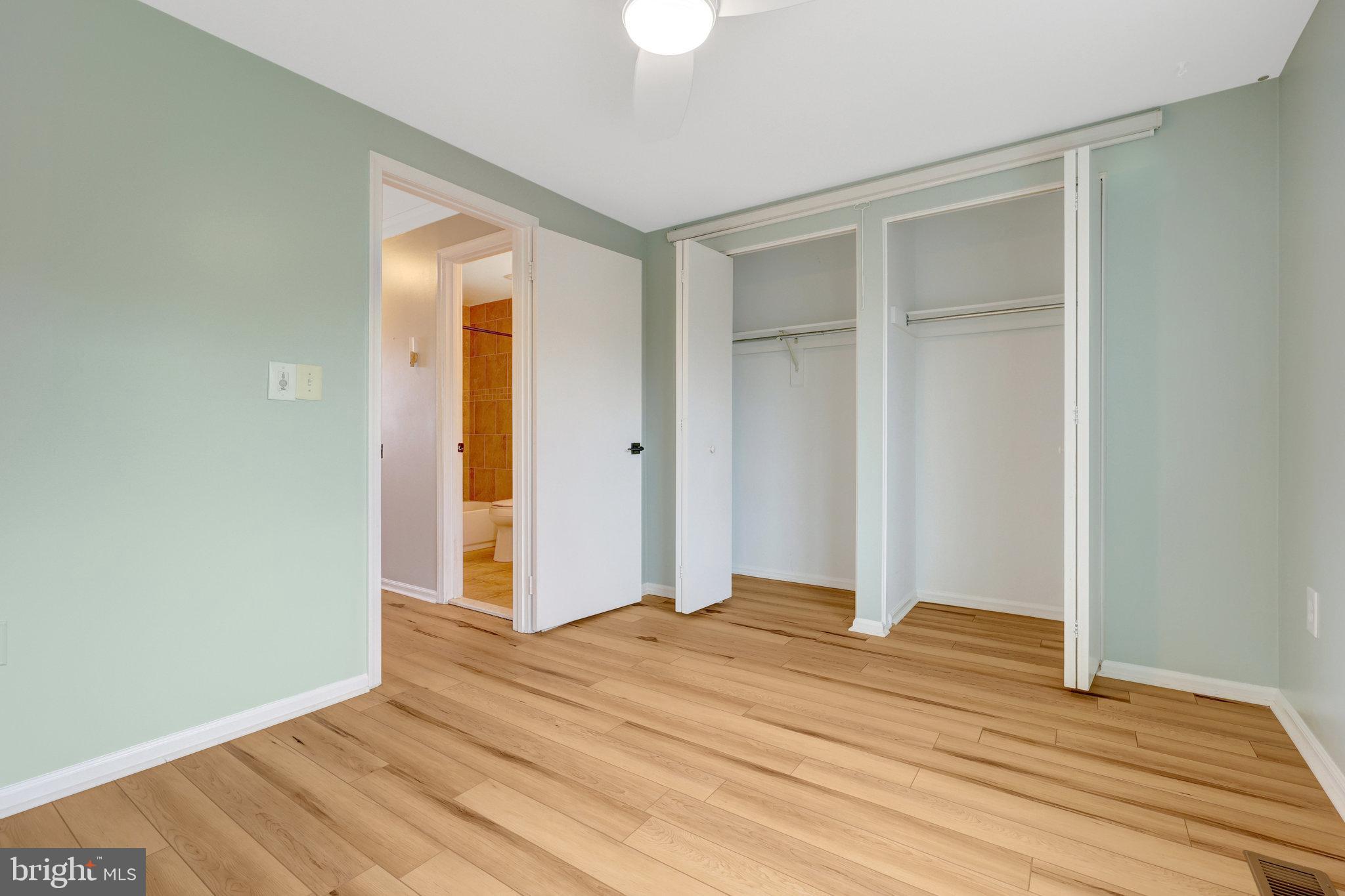 COUNTRYSIDE - Residential