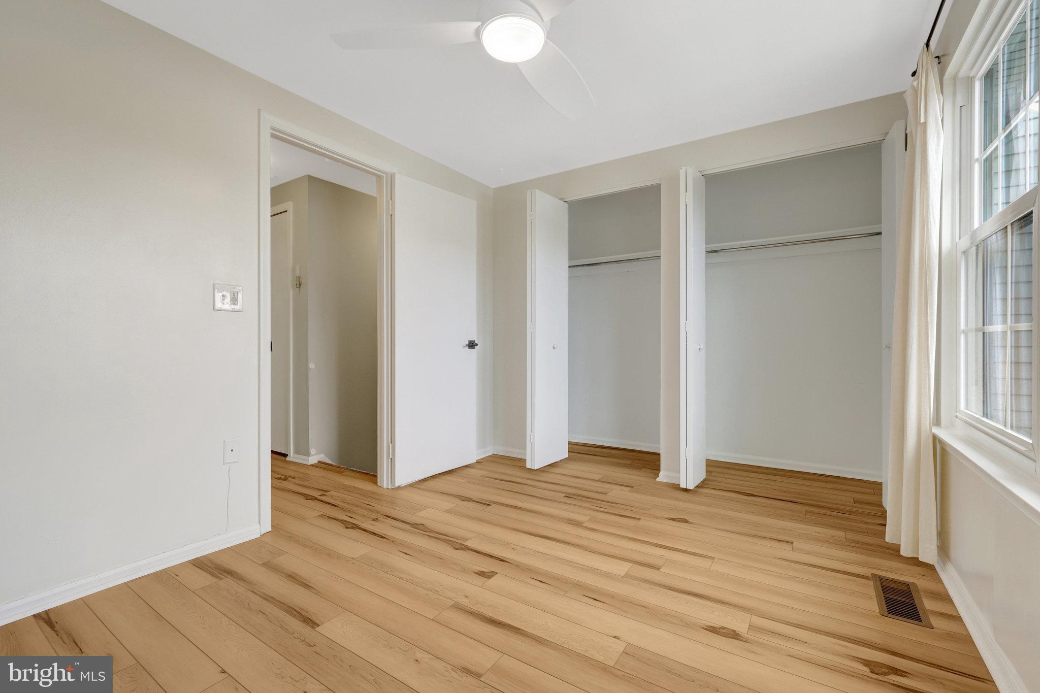 COUNTRYSIDE - Residential