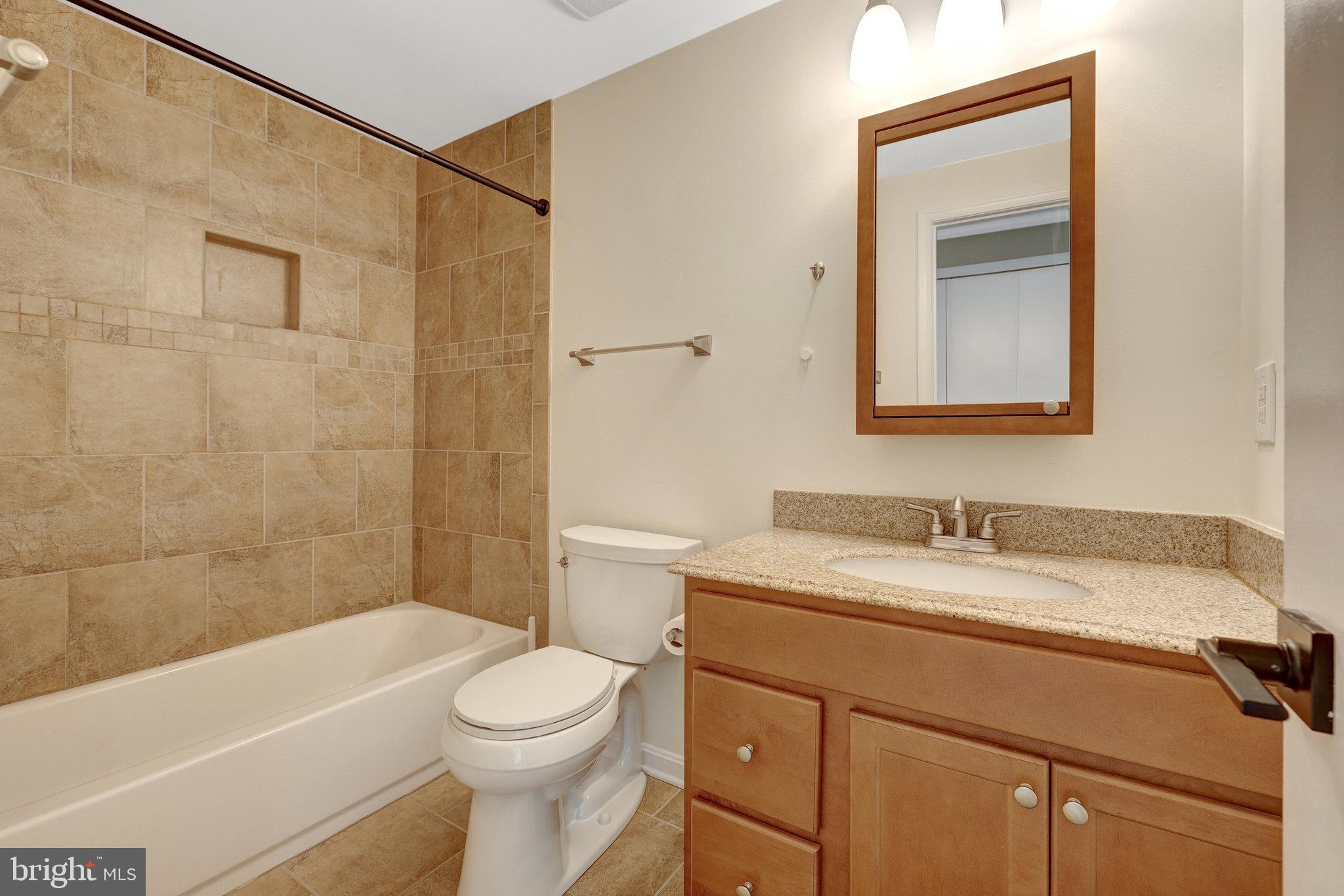 COUNTRYSIDE - Residential