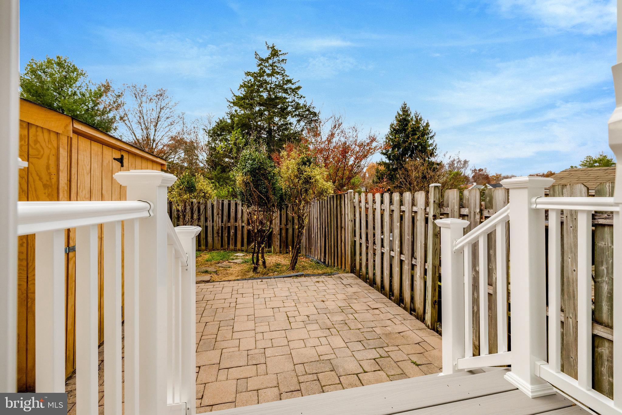 COUNTRYSIDE - Residential