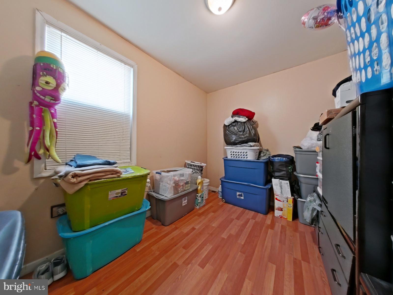 WEST KENSINGTON - Residential