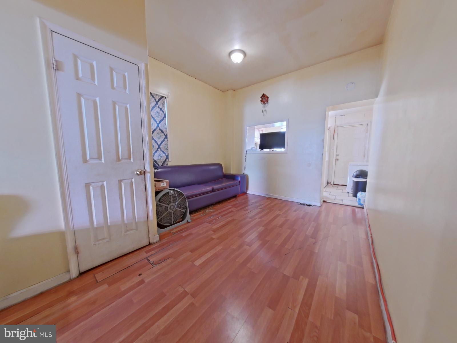 WEST KENSINGTON - Residential